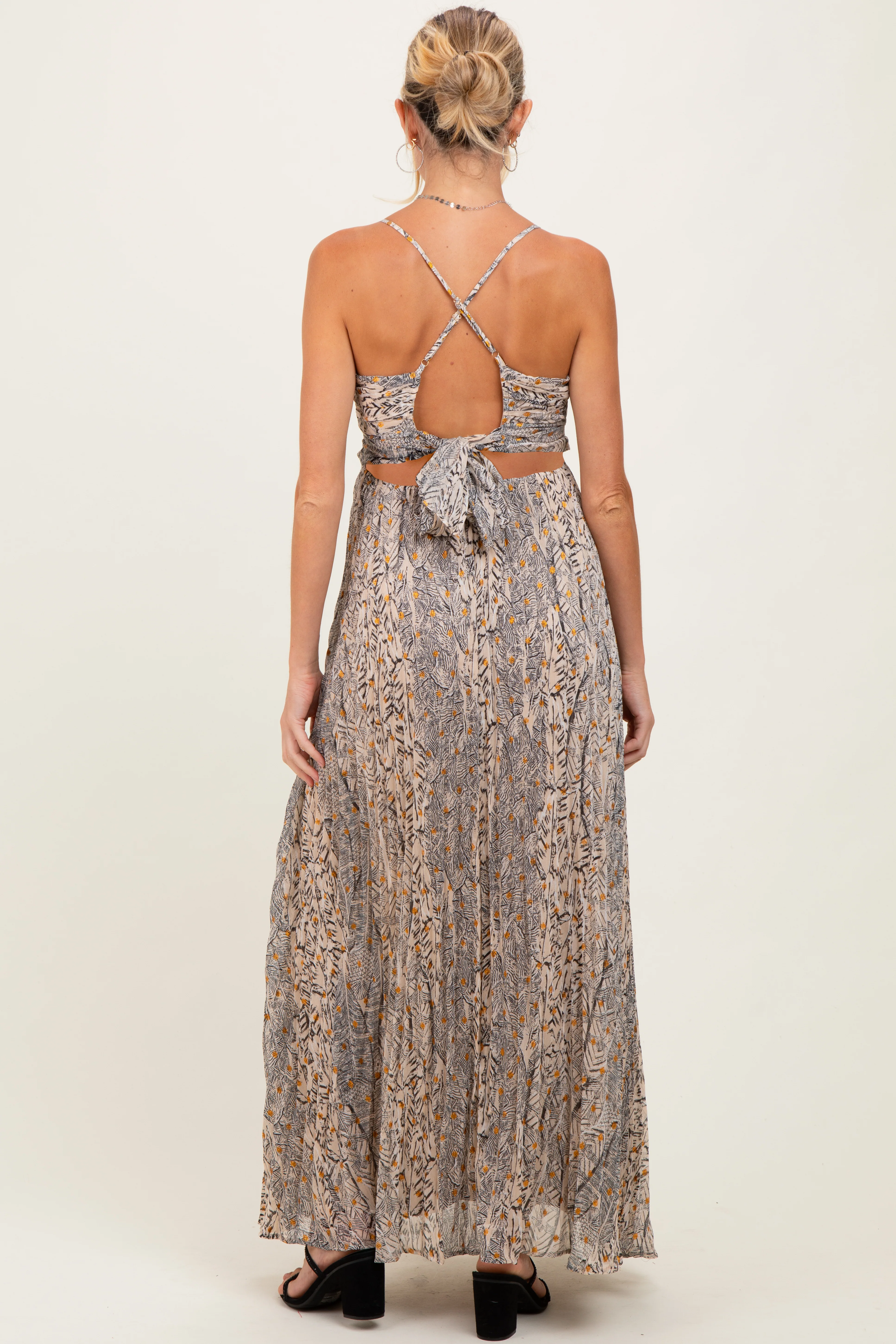 Beige Floral Cutout Tie Back Maternity Maxi Dress - Image 4