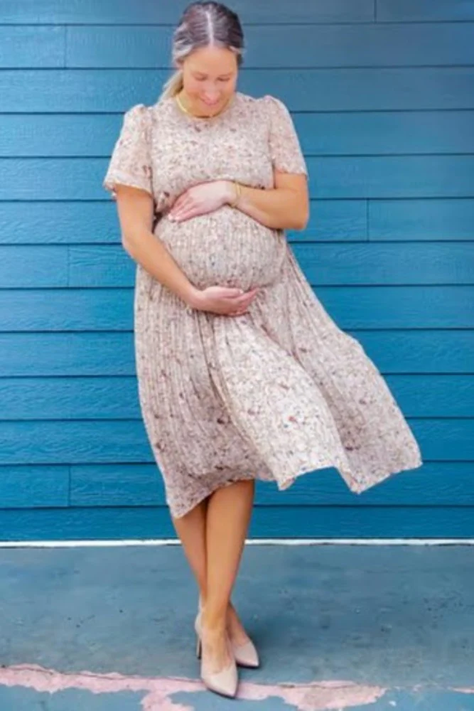 Beige Floral Pleated Short Sleeve Chiffon Maternity Midi Dress - Image 24