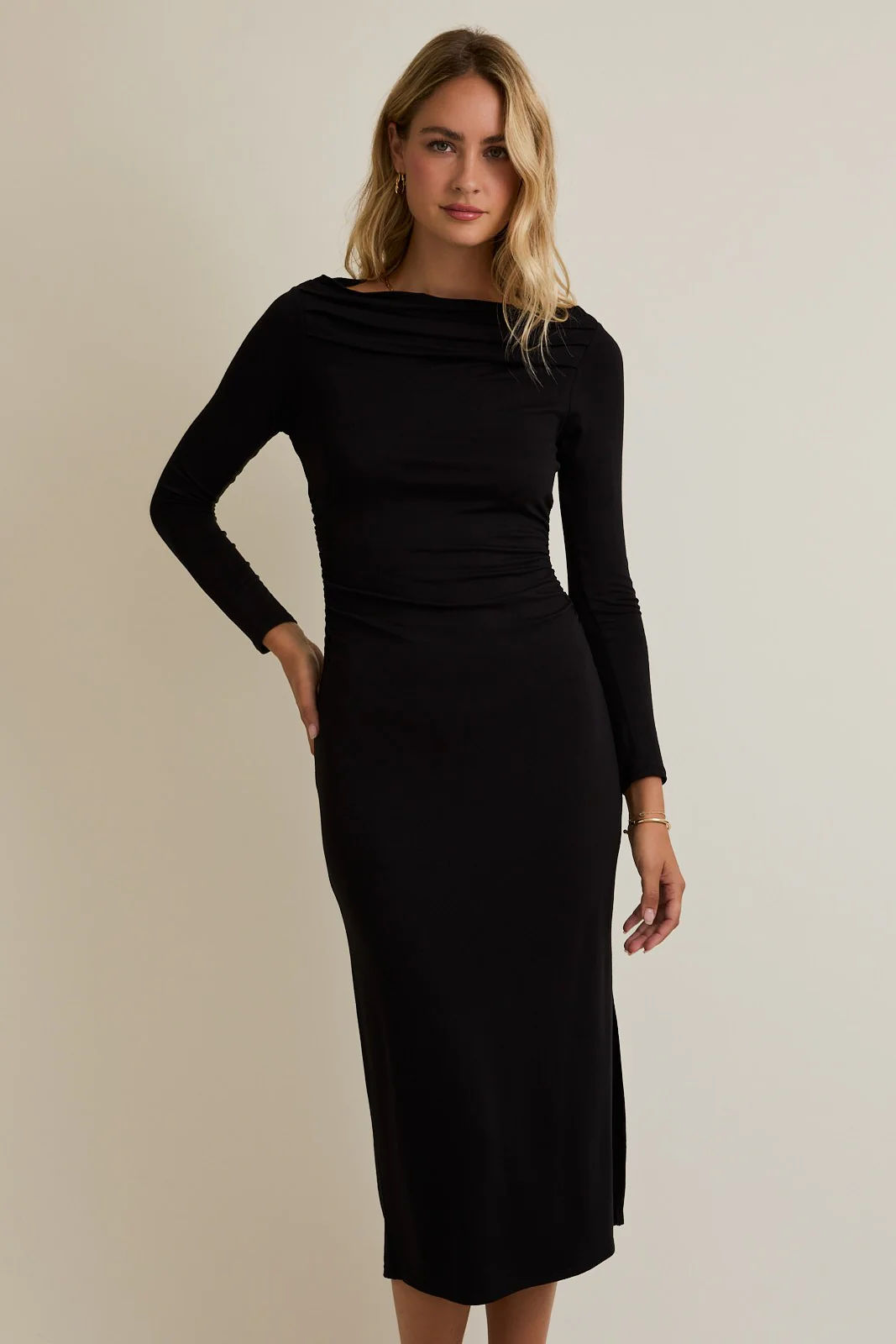 Black Boat Neck Ruched Long Sleeve Midi Dress - Image 4