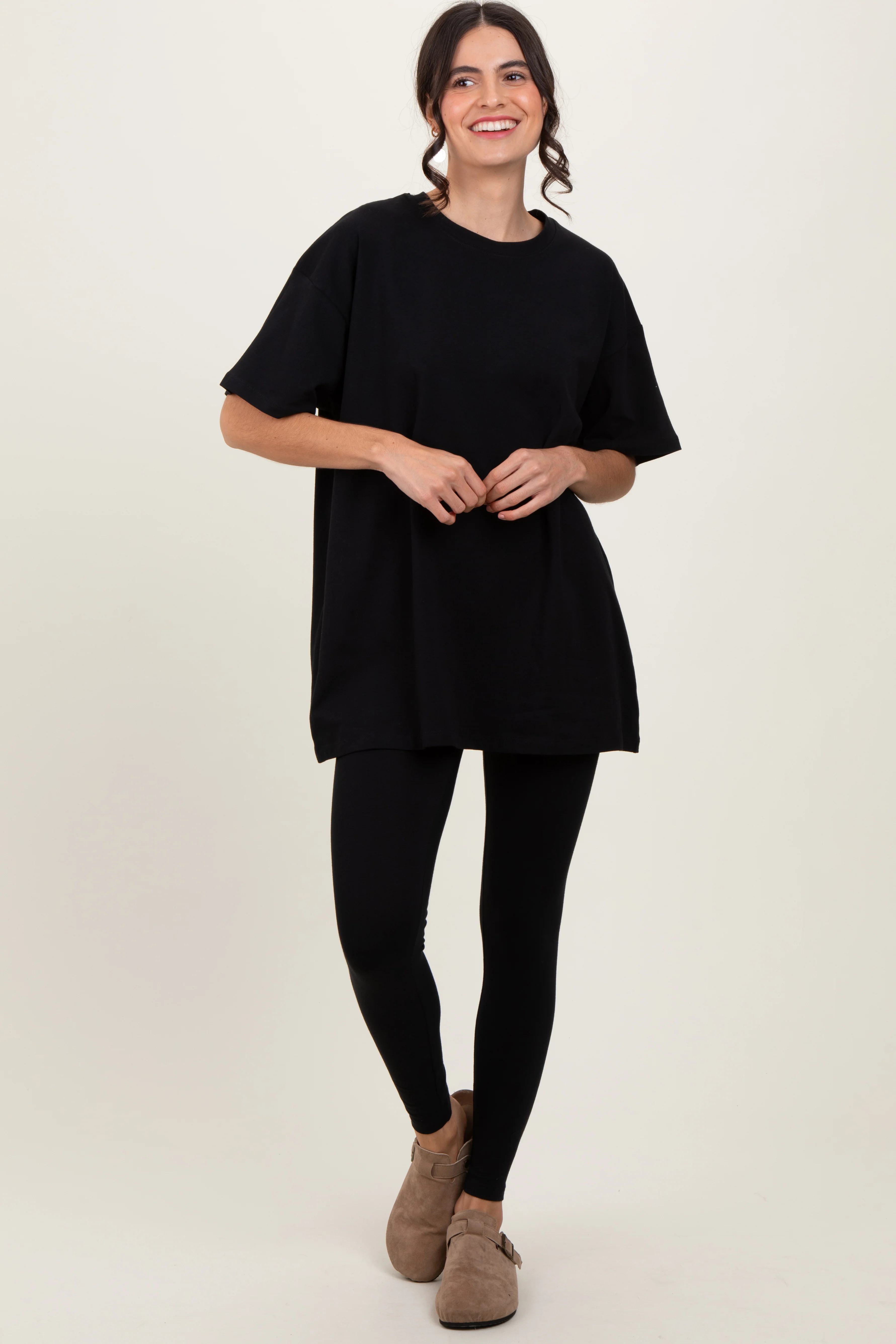 Black Oversized Crewneck Short Sleeve and Legging Maternity Set - Image 5