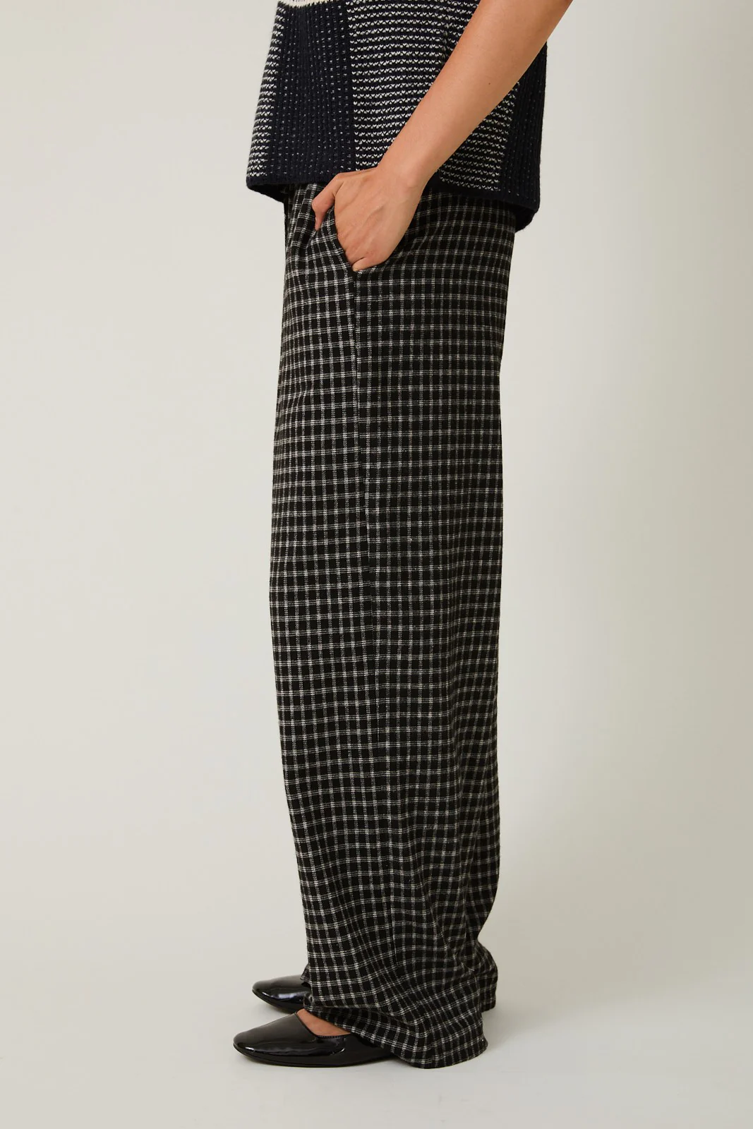 Black Plaid Drawstring Flannel Pants - Image 3