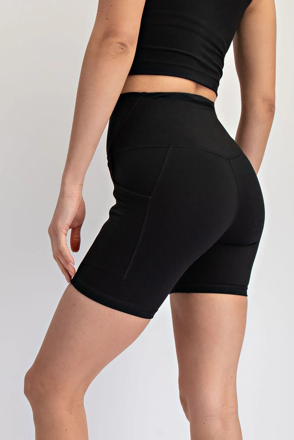 Black Pocket 6" Biker Shorts - Image 4