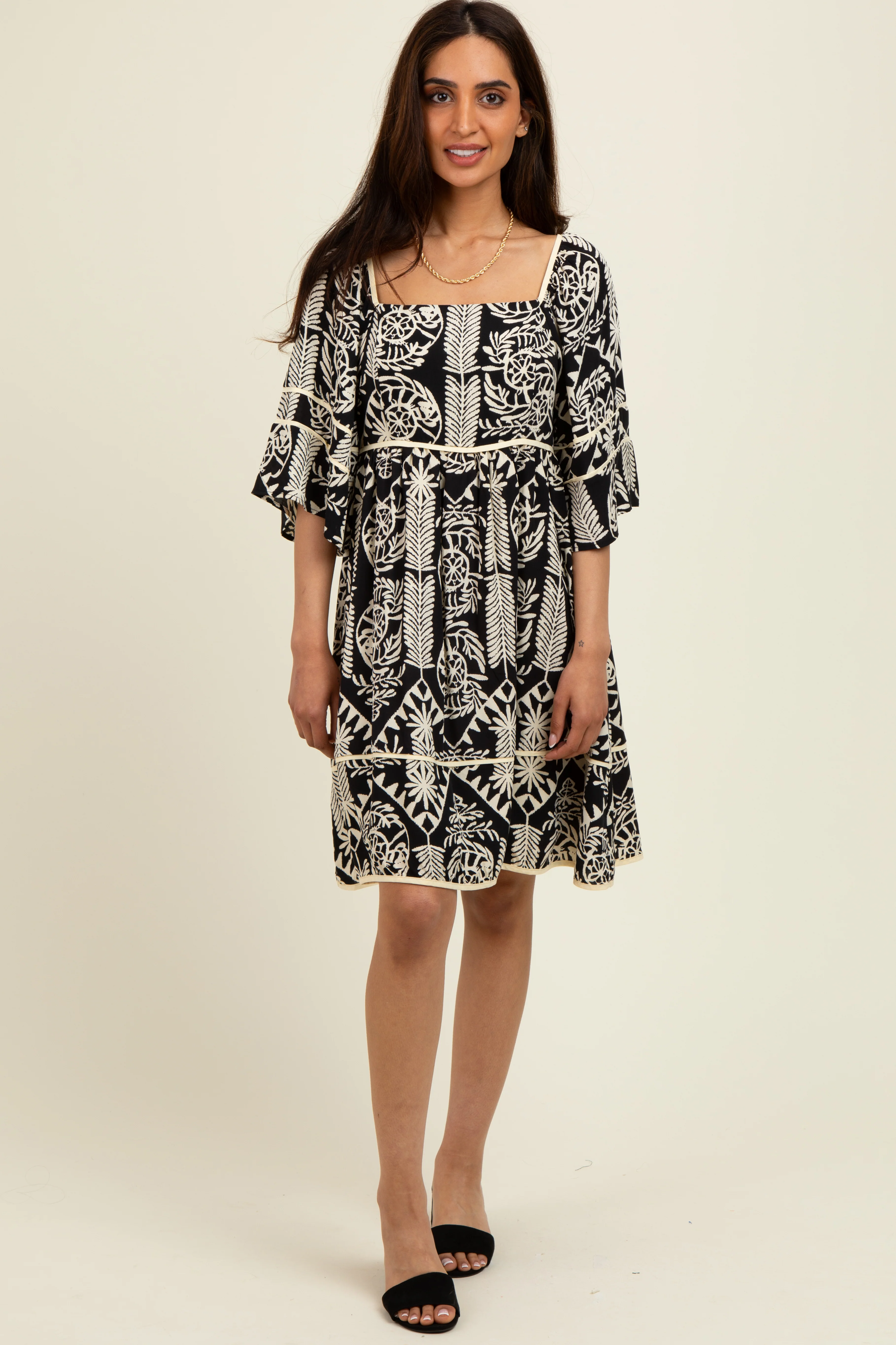Black Printed Tie Back Contrast Trim Maternity Dress - Image 4