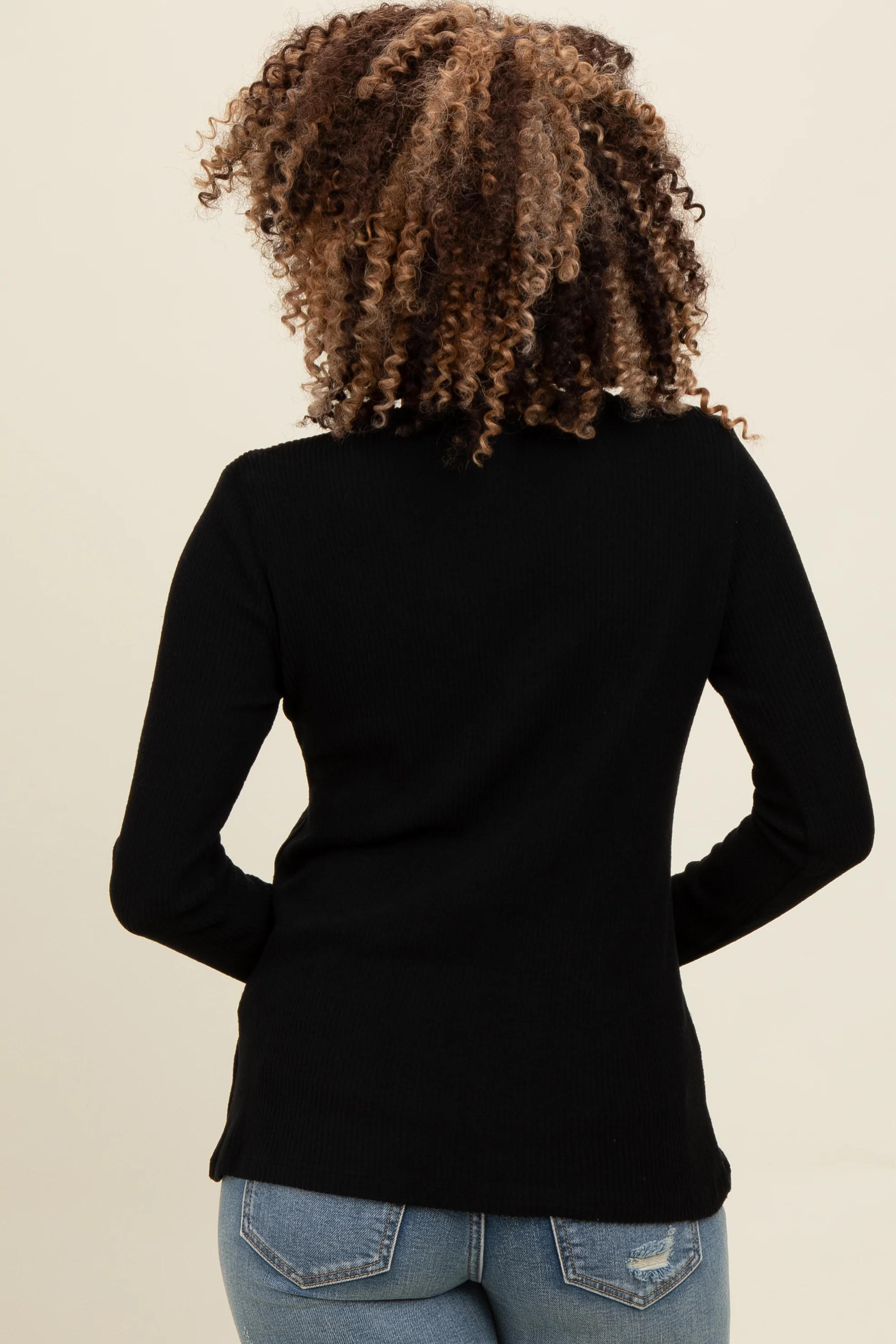 Black V-Neck Long Sleeve Top - Image 4