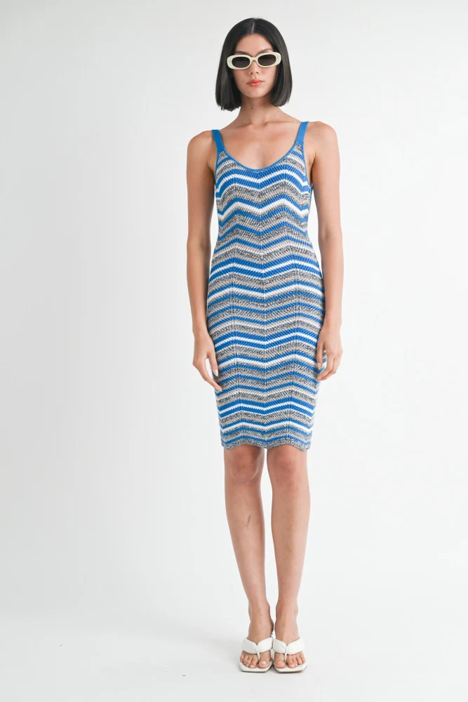 Blue Chevron Knit Fitted Midi Dress - Image 2