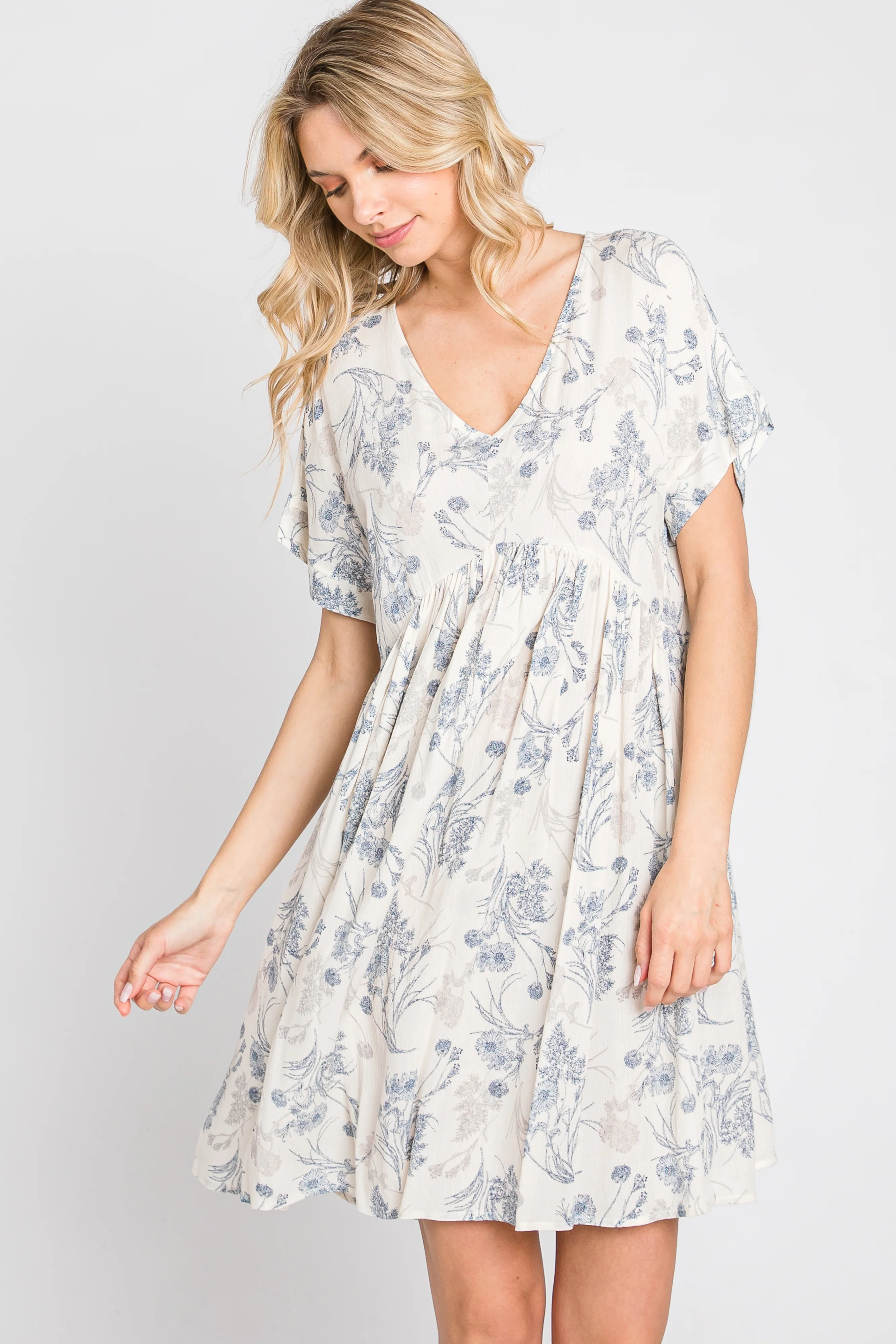 Blue Floral V-Neck Maternity Dress - Image 5
