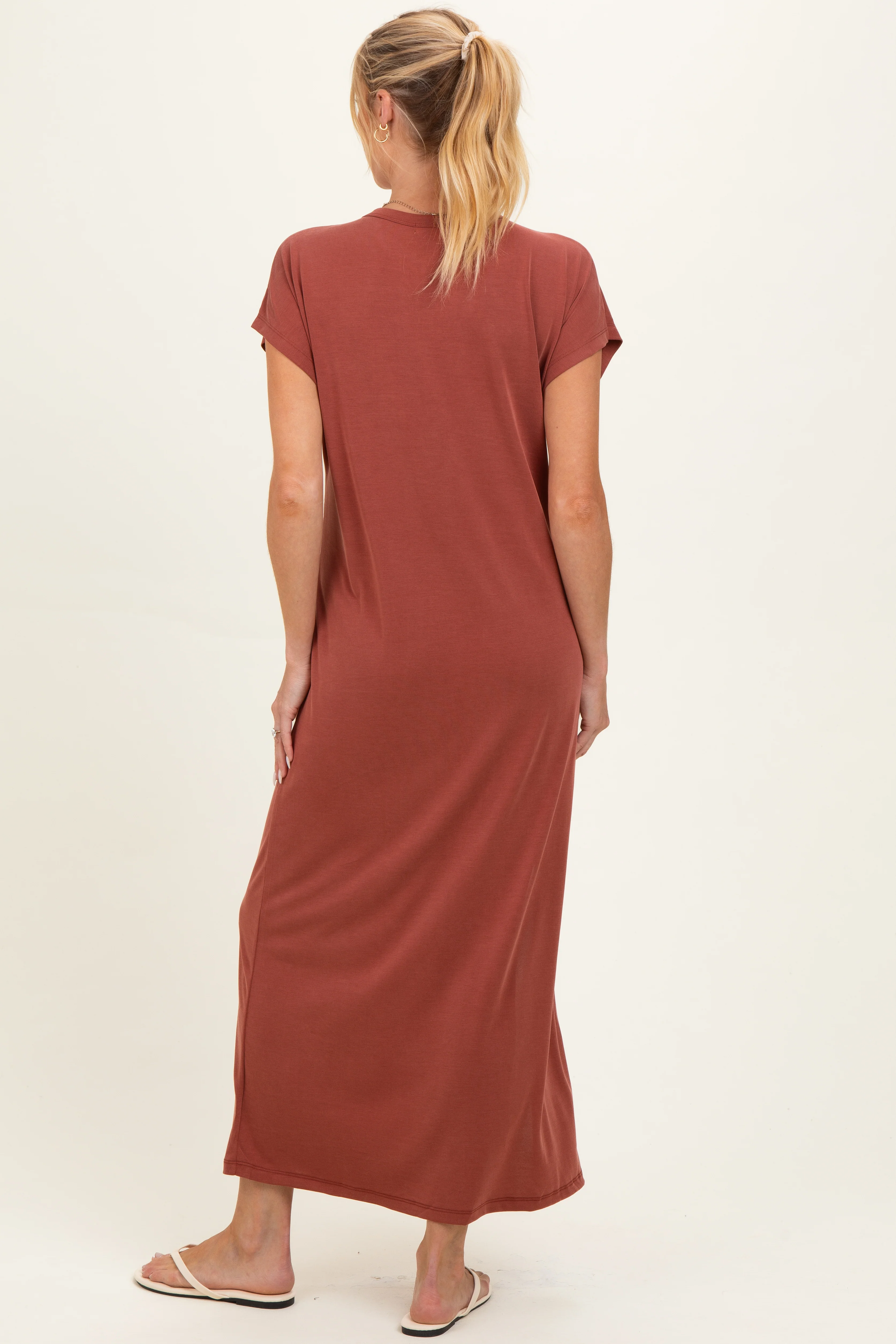 Brick Boxy Side Slit Maternity Maxi Dress - Image 4