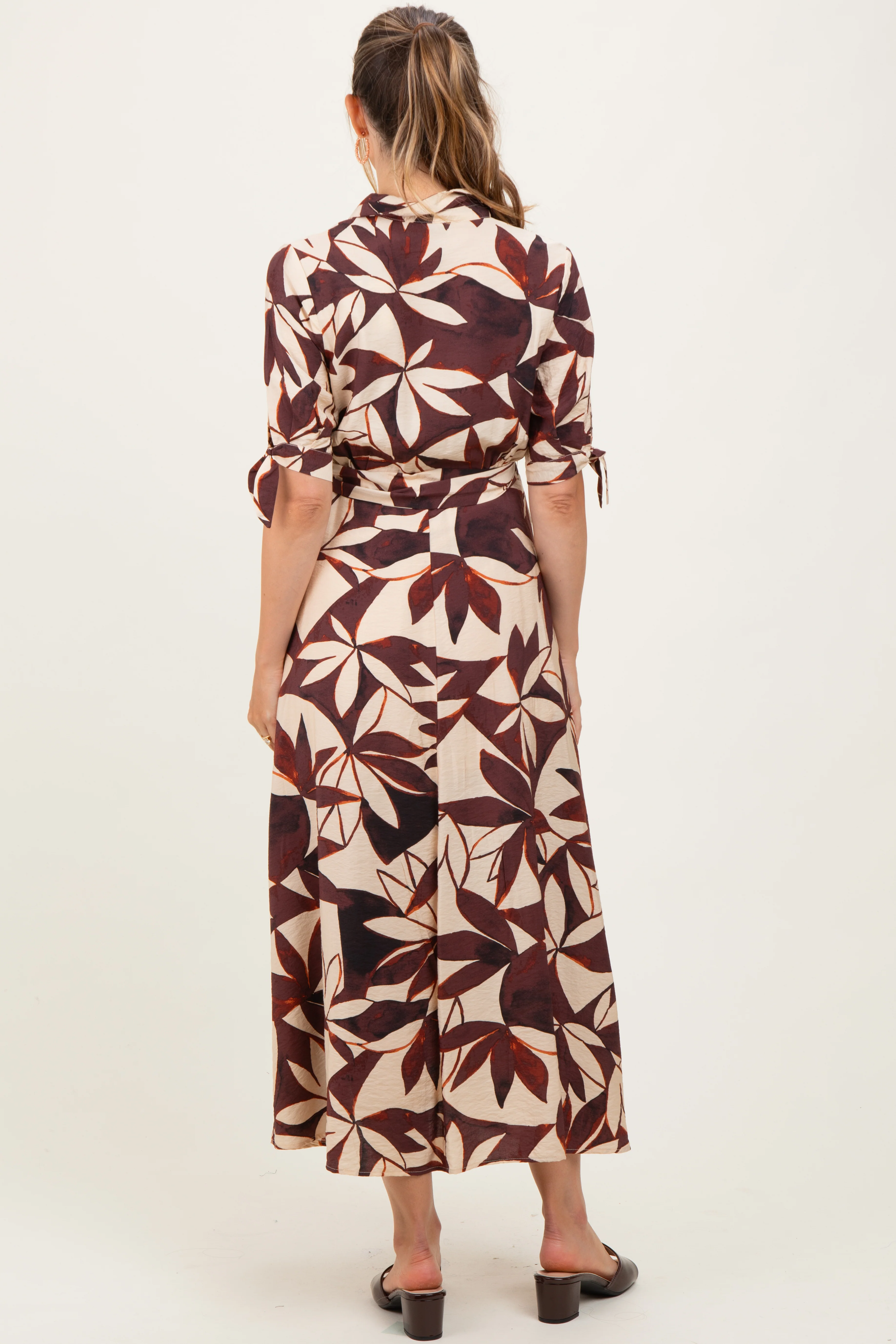 Brown Leaf Print Maternity Maxi Shirt Dress - Image 4