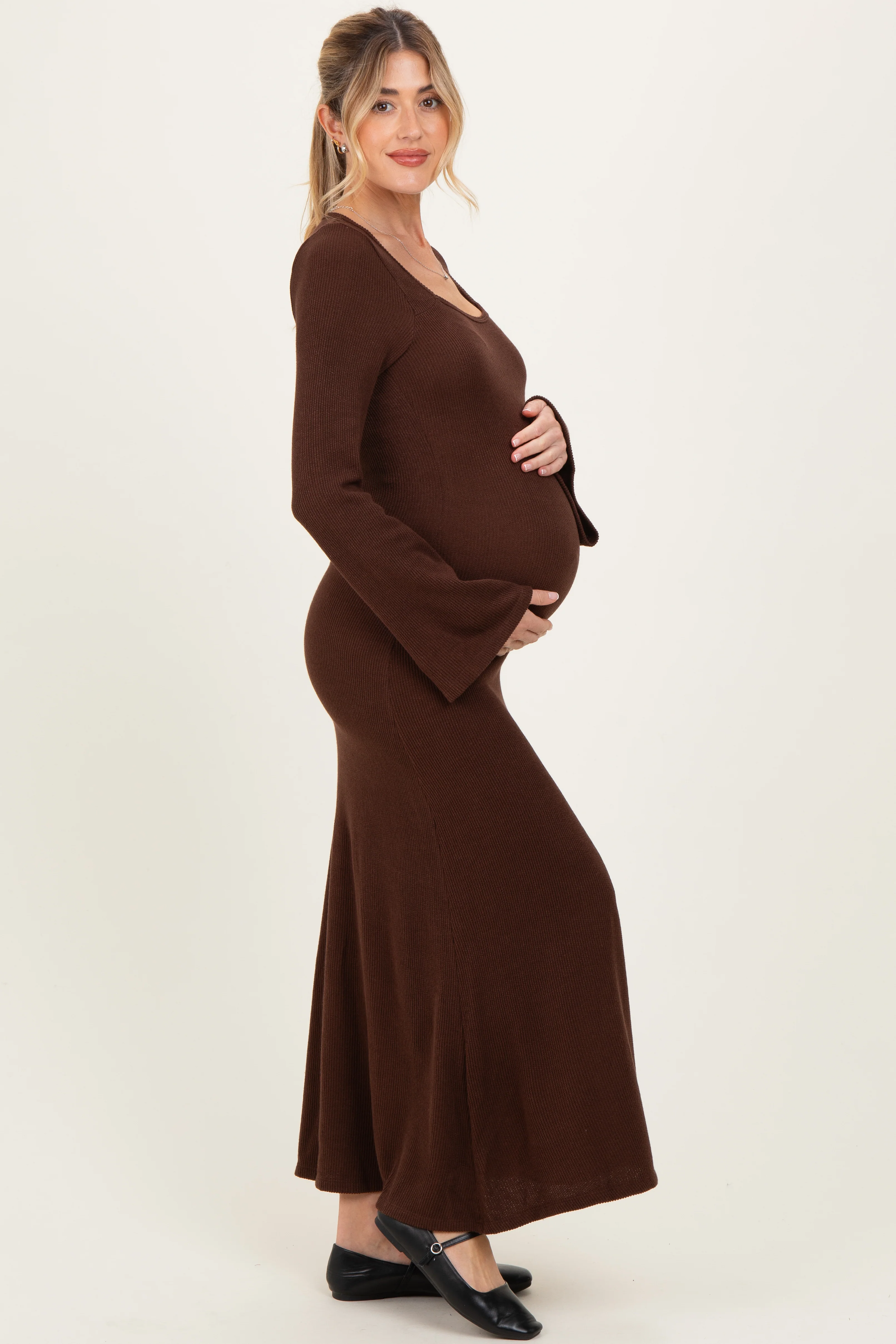 Brown Solid Ribbed Long Sleeve Square Neck Maternity Maxi Dress - Image 3