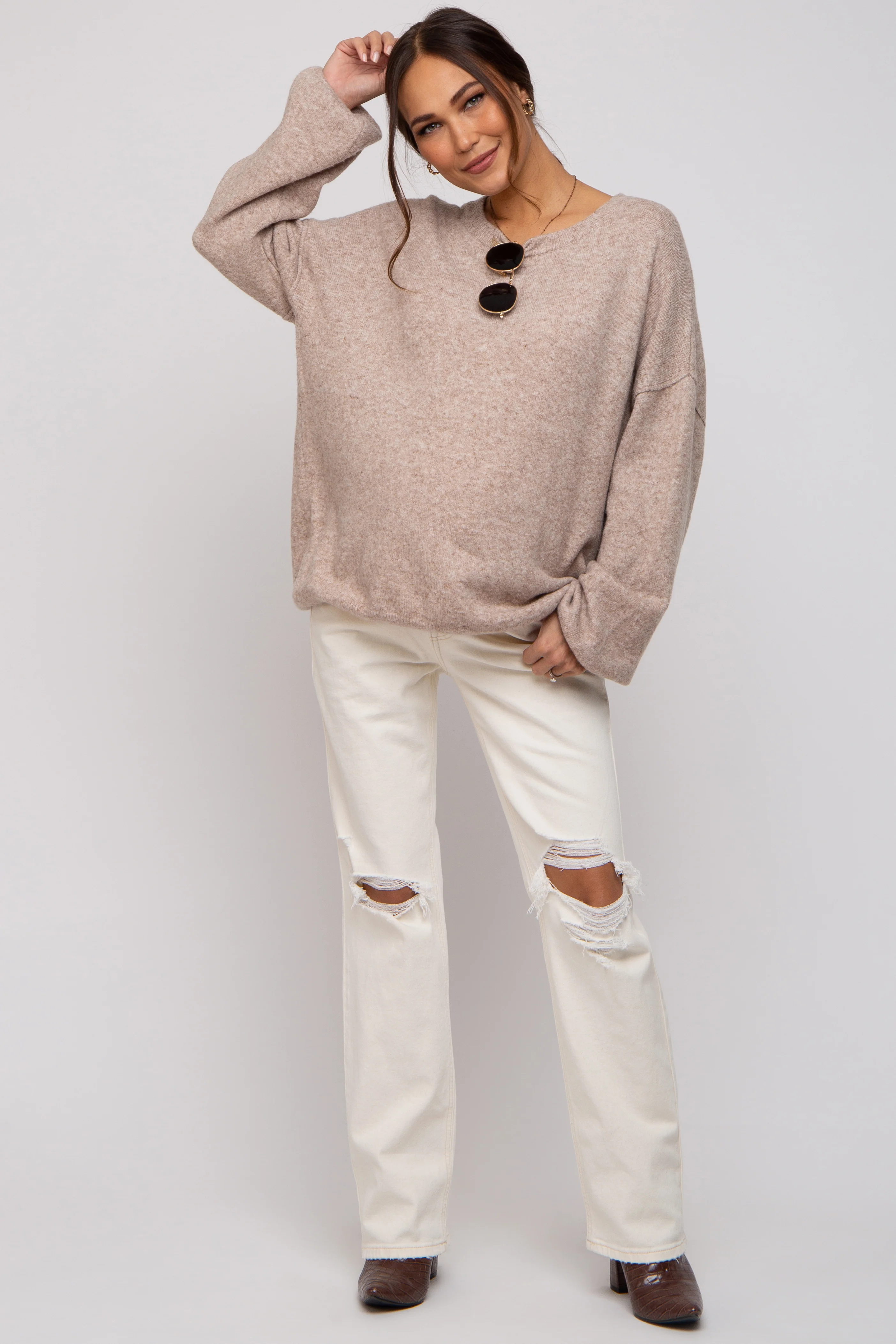 Cream Distressed Knee Maternity Jeans - Image 7