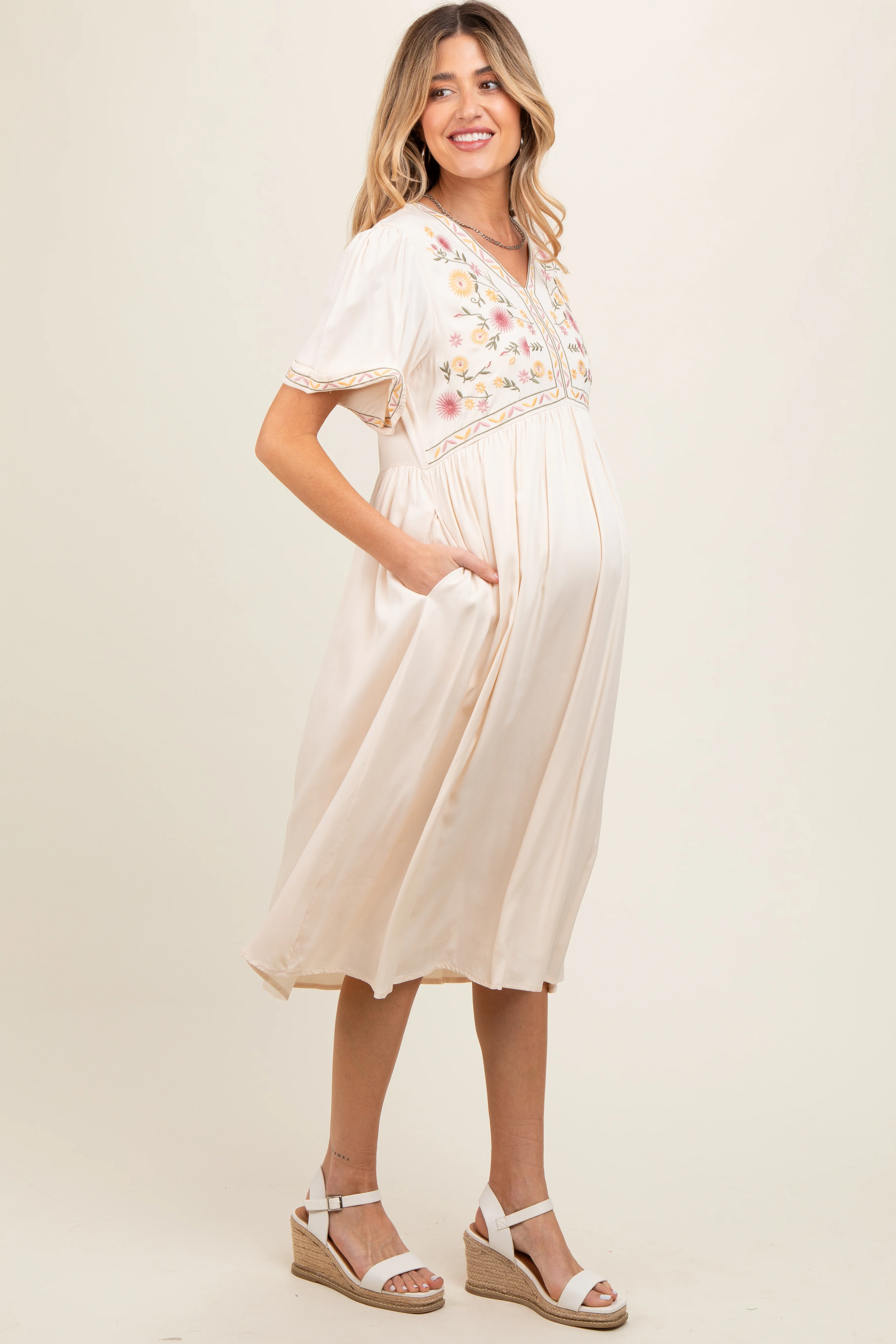 Cream Short Sleeve V-Neck Maternity Midi Dress - Image 2