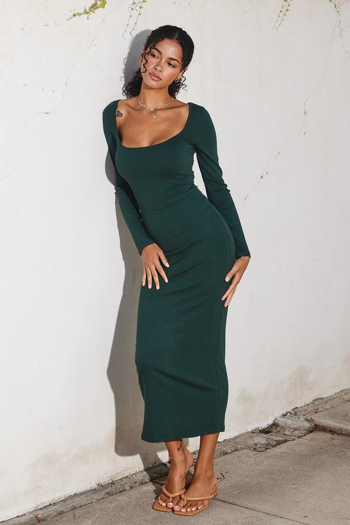Forest Green Ribbed Scoop Neck Maternity Midi Dress - Image 4