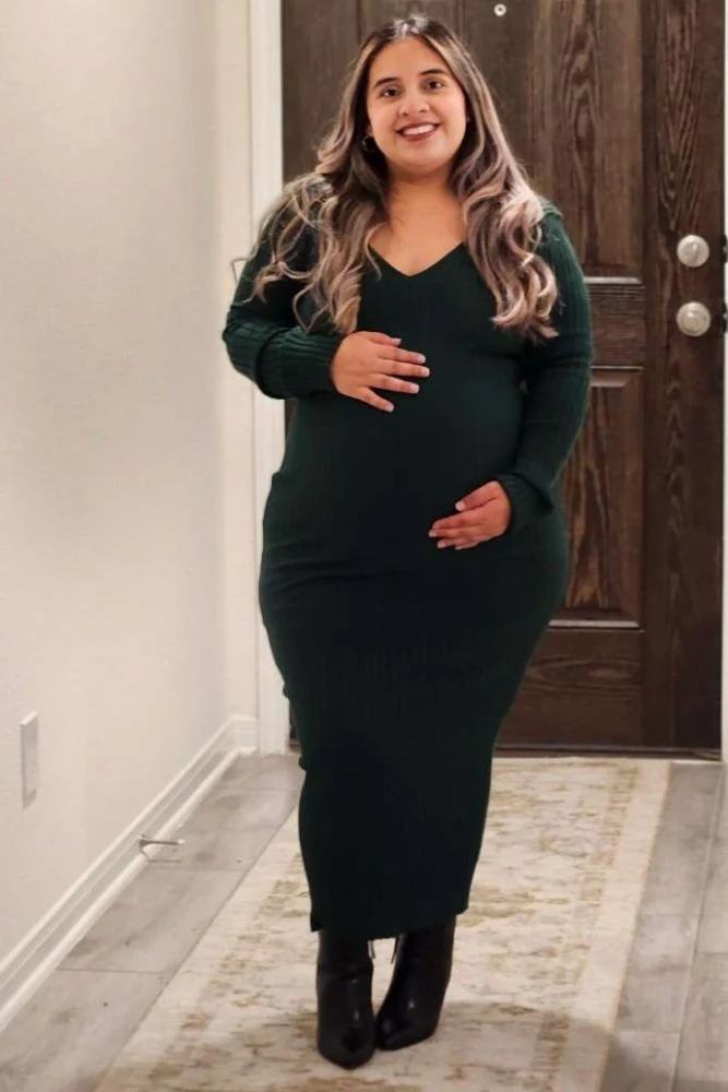 Forest Green V-Neck Long Sleeve Fitted Maternity Maxi Dress - Image 7
