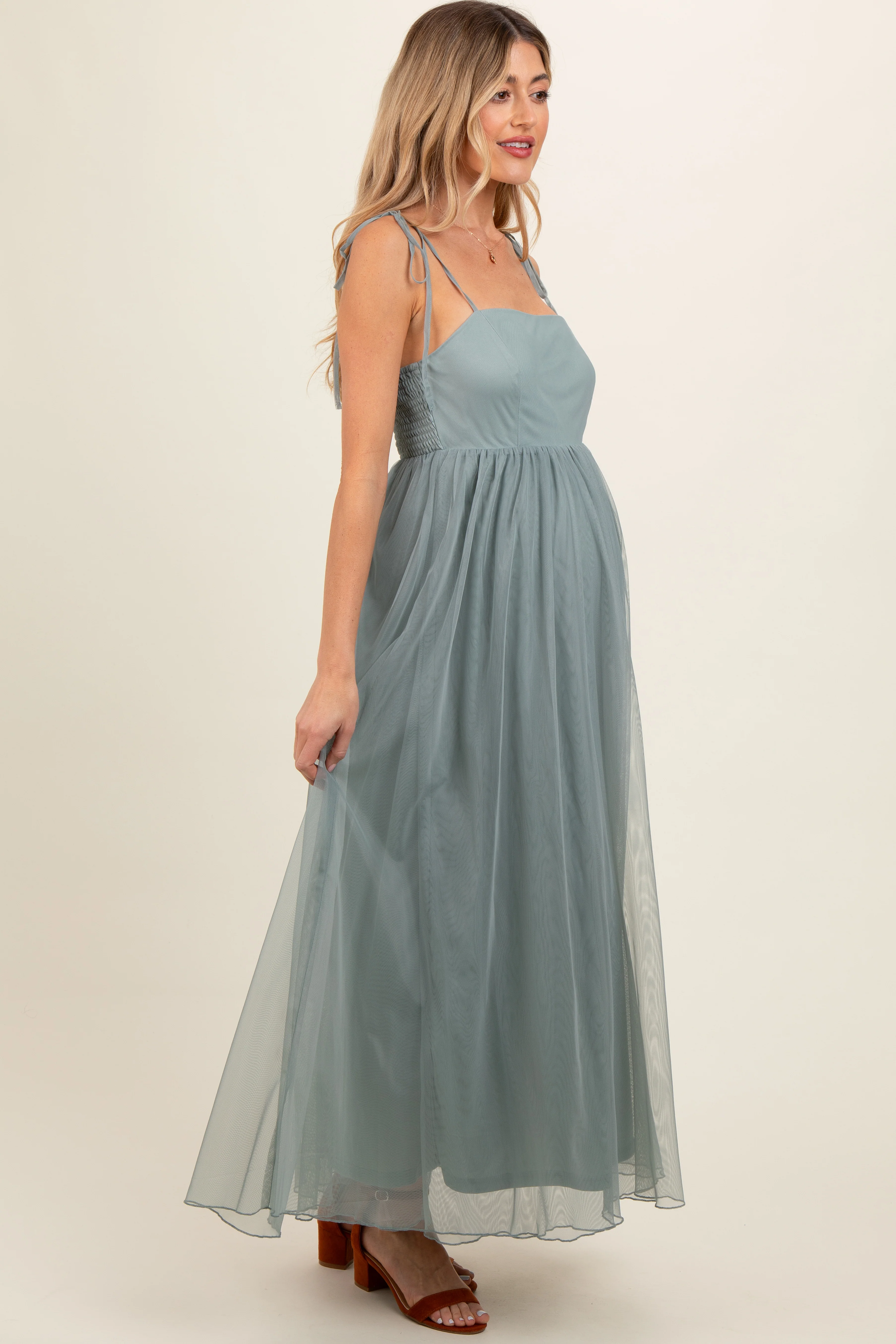 Green Square Neck Shoulder Tie Tulle Maternity Maxi Dress - Image 3