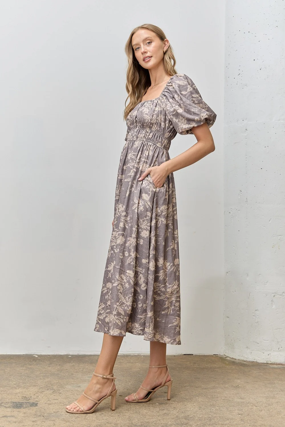 Grey Floral Puff Sleeve Smocked Waist Midi Dress - Image 2