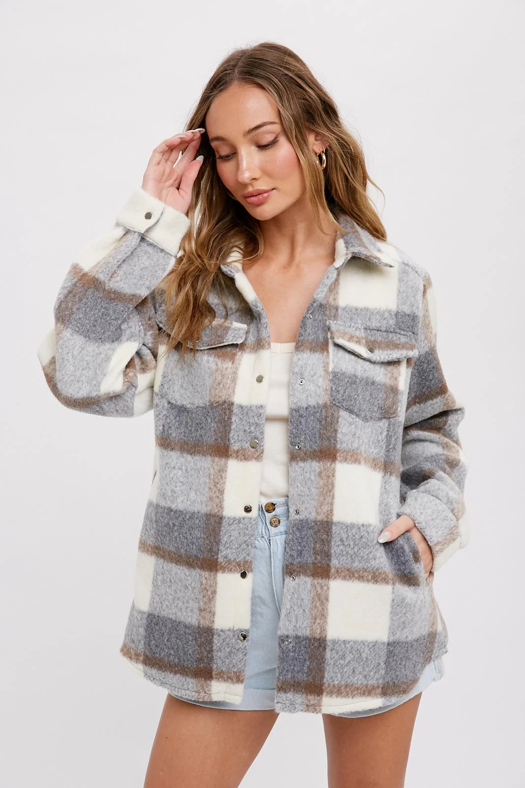 Grey Plaid Fleece Maternity Shirt Jacket - Image 7