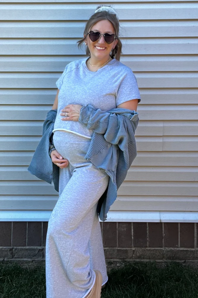 Heather Grey Basic Tee And Wide Leg Pant Maternity Set - Image 5