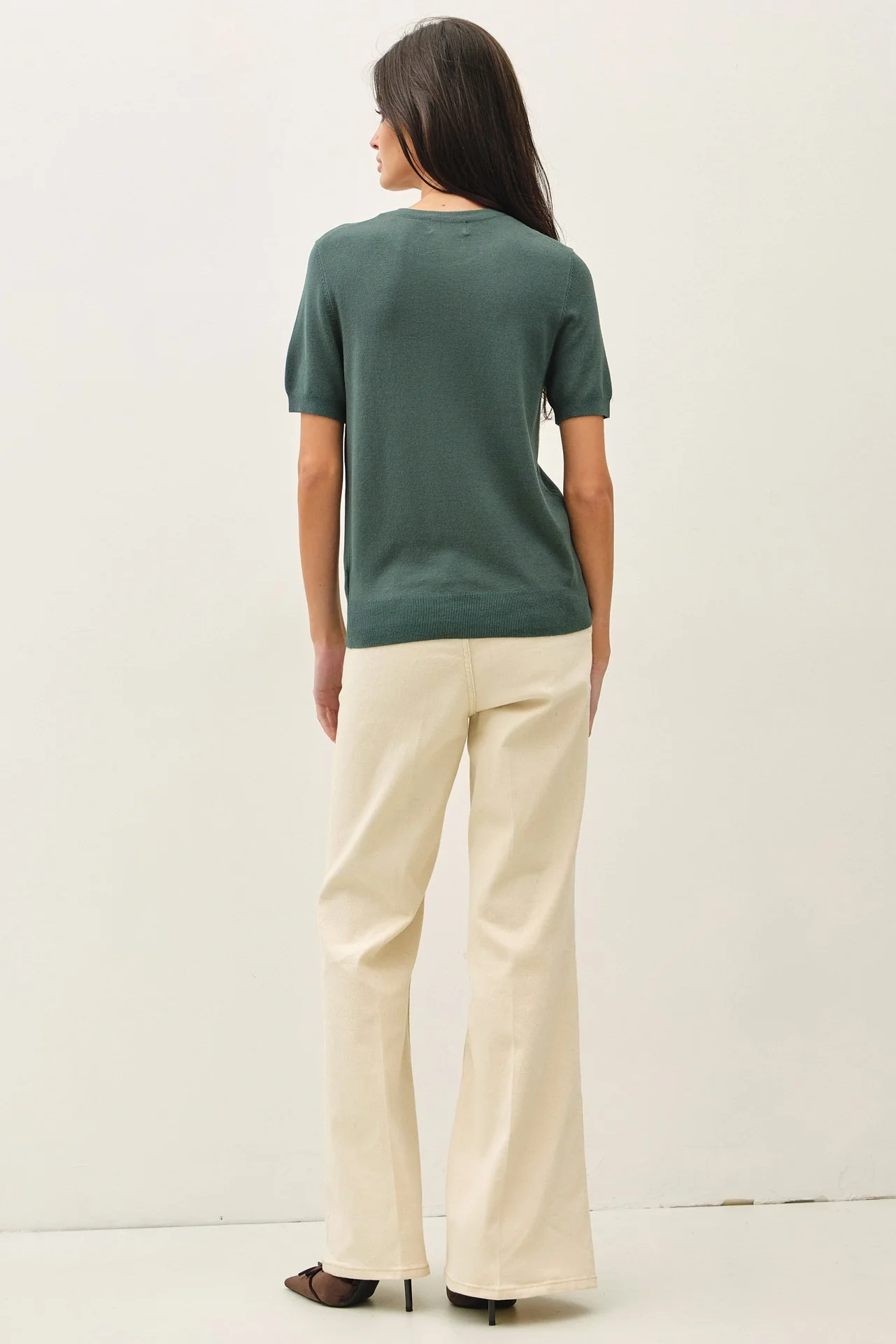 Hunter Basic Short Sleeve Sweater Top - Image 4