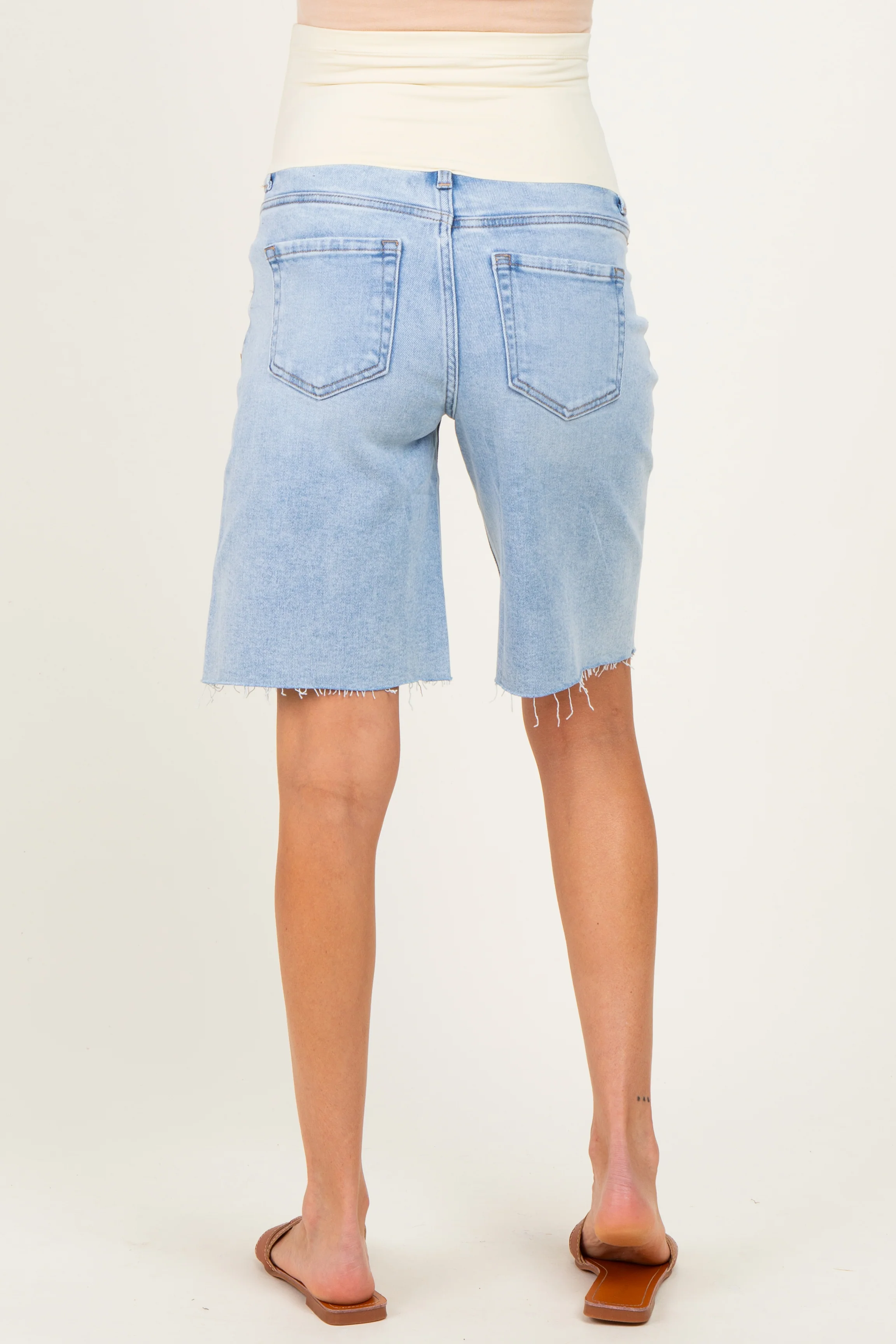 Light Blue Raw Hem Bermuda Maternity Jean Shorts - Image 5