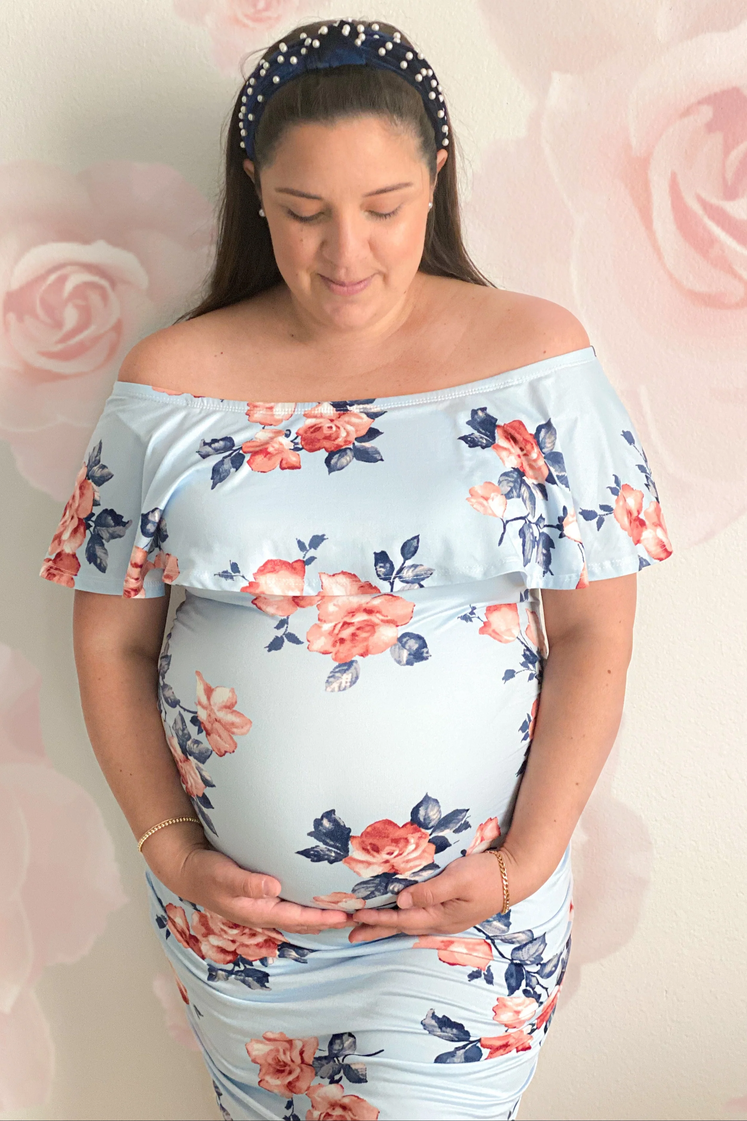 Light Blue Rose Print Ruffle Fitted Maternity Dress - Image 6