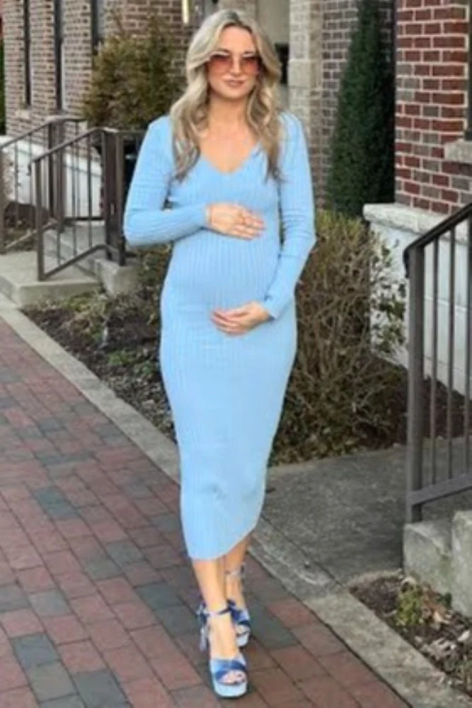 Light Blue V-Neck Long Sleeve Fitted Maternity Maxi Dress - Image 4