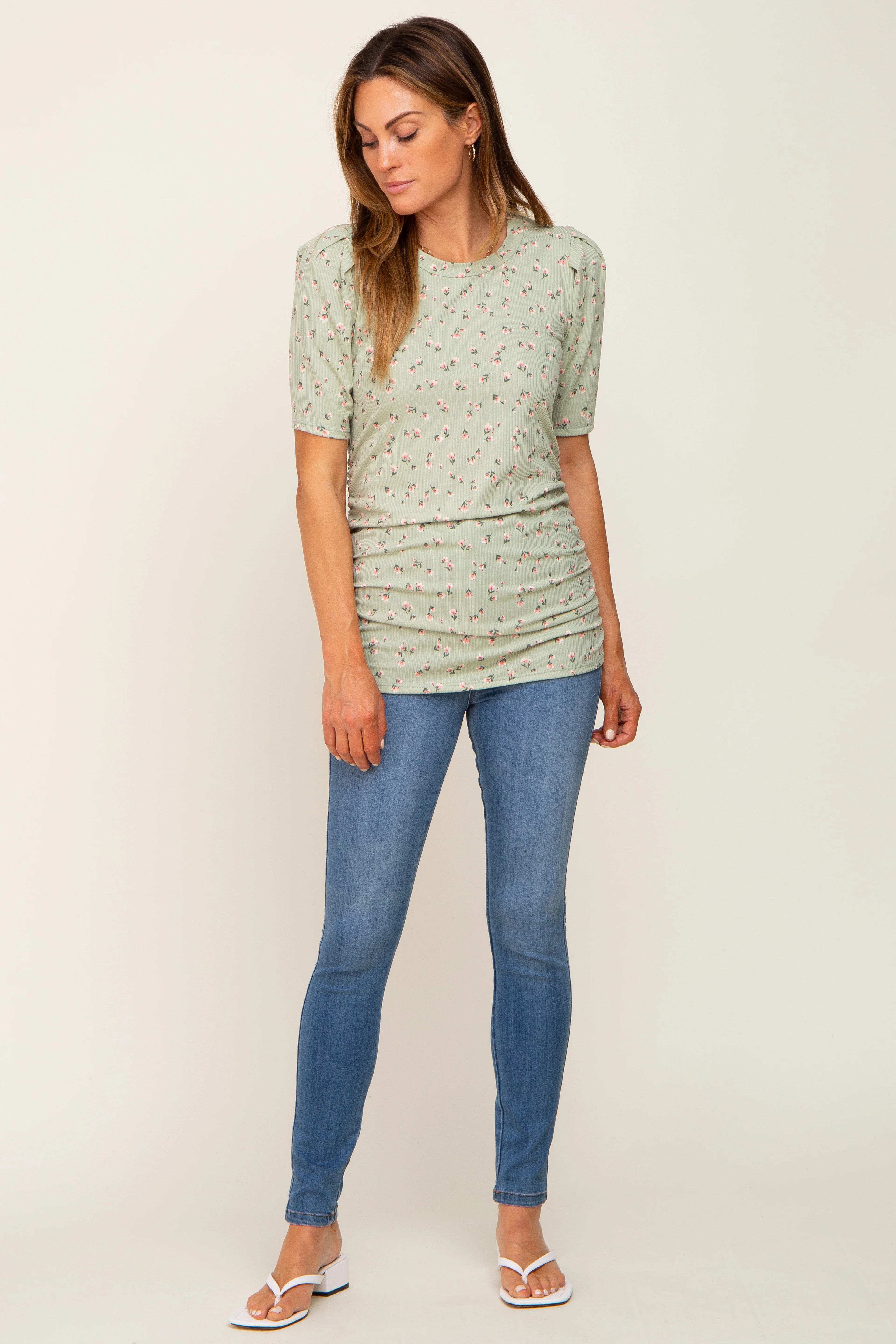 Light Olive Floral Side Ruched Short Sleeve Top - Image 4