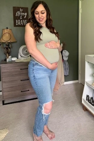 Light Olive Ribbed Basic Crew Neck Maternity Tank - Image 5