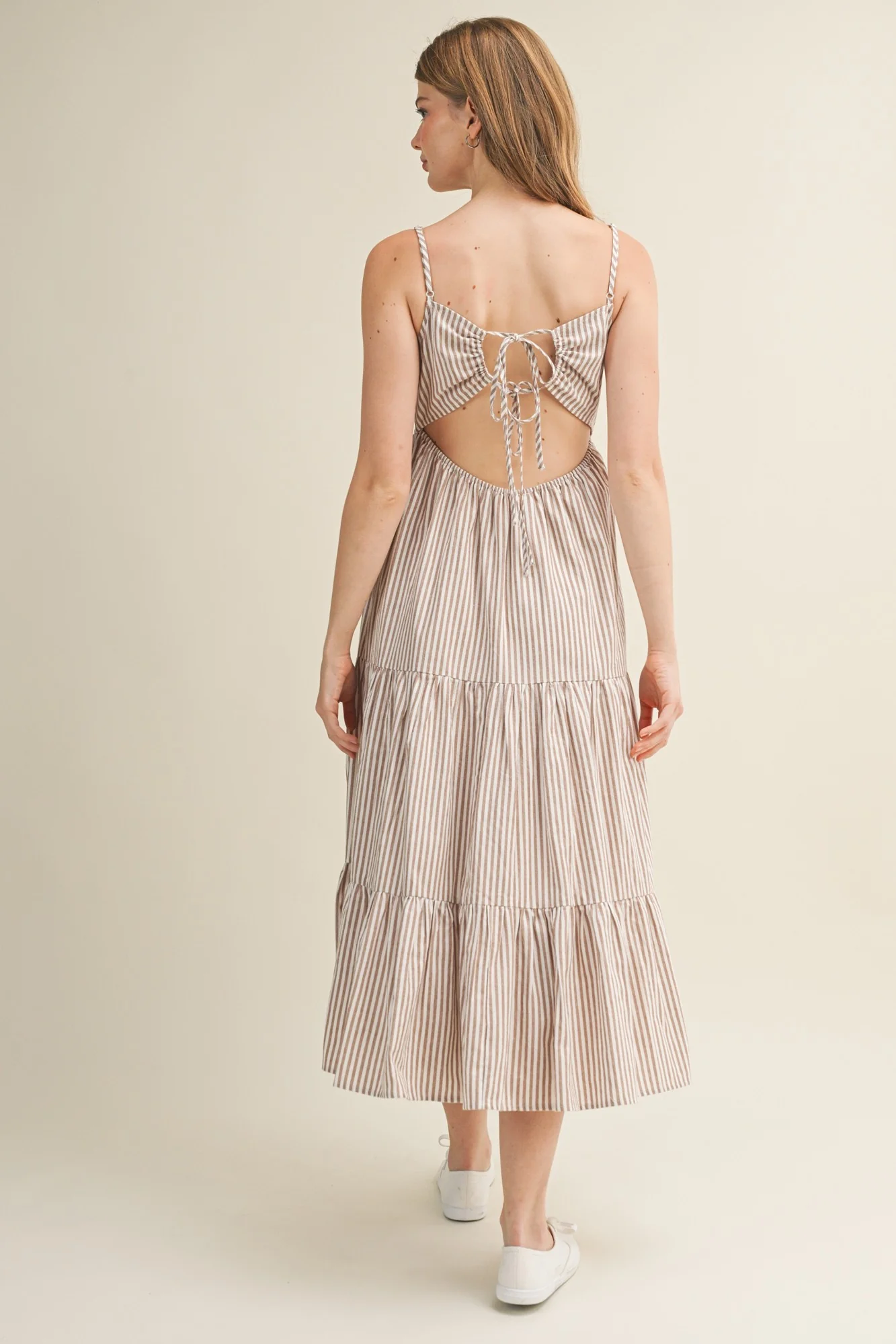 Light Taupe Diagonal Stripe Front Tier Dress - Image 3
