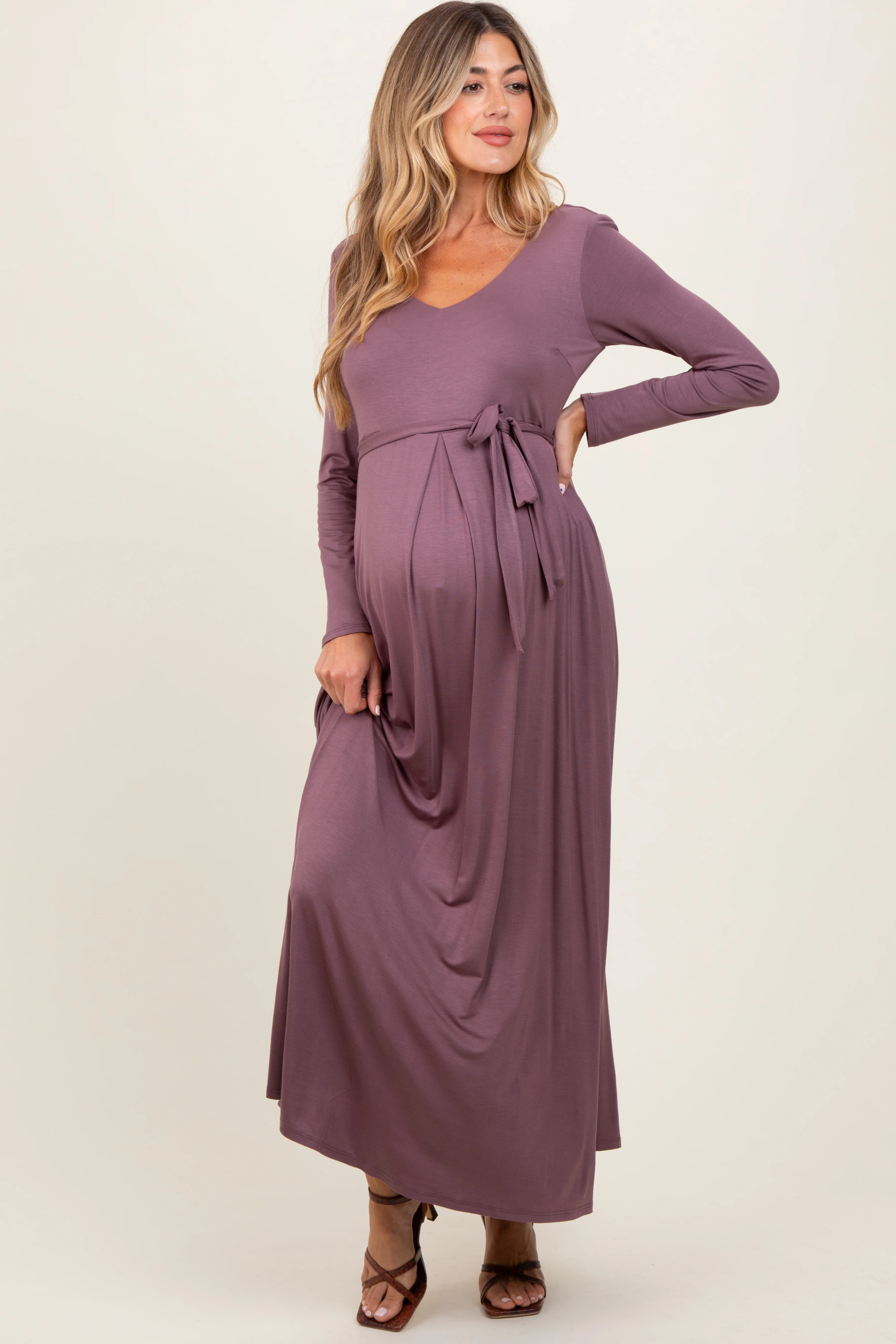 Mauve V-Neck Long Sleeve Sash Tie Maternity Maxi Dress - Image 2