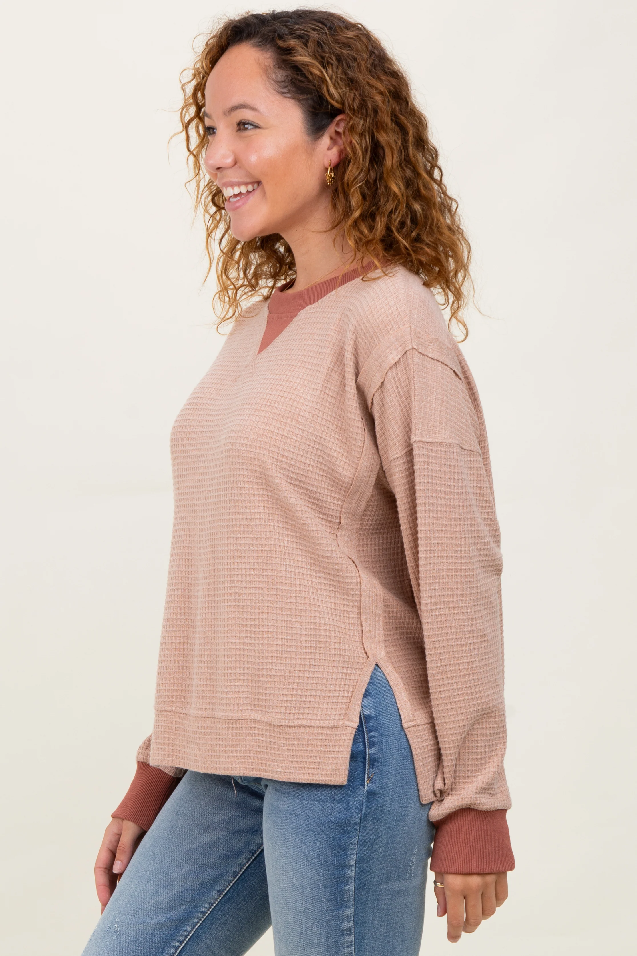Mocha Oversized Contrast Trim Thermal Pullover - Image 3