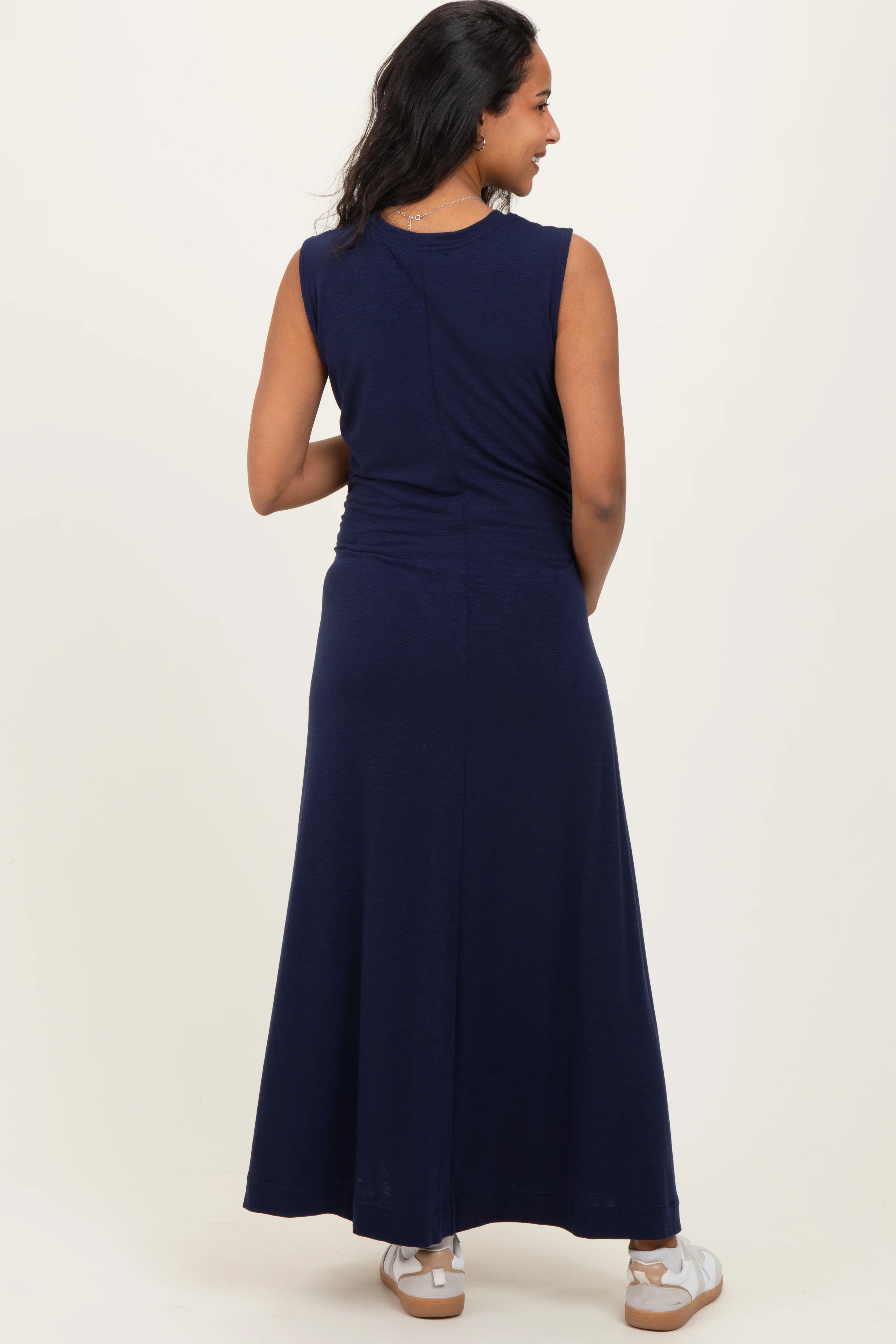 Navy Side Slit Ruched Sleeveless Maternity Midi Dress - Image 4