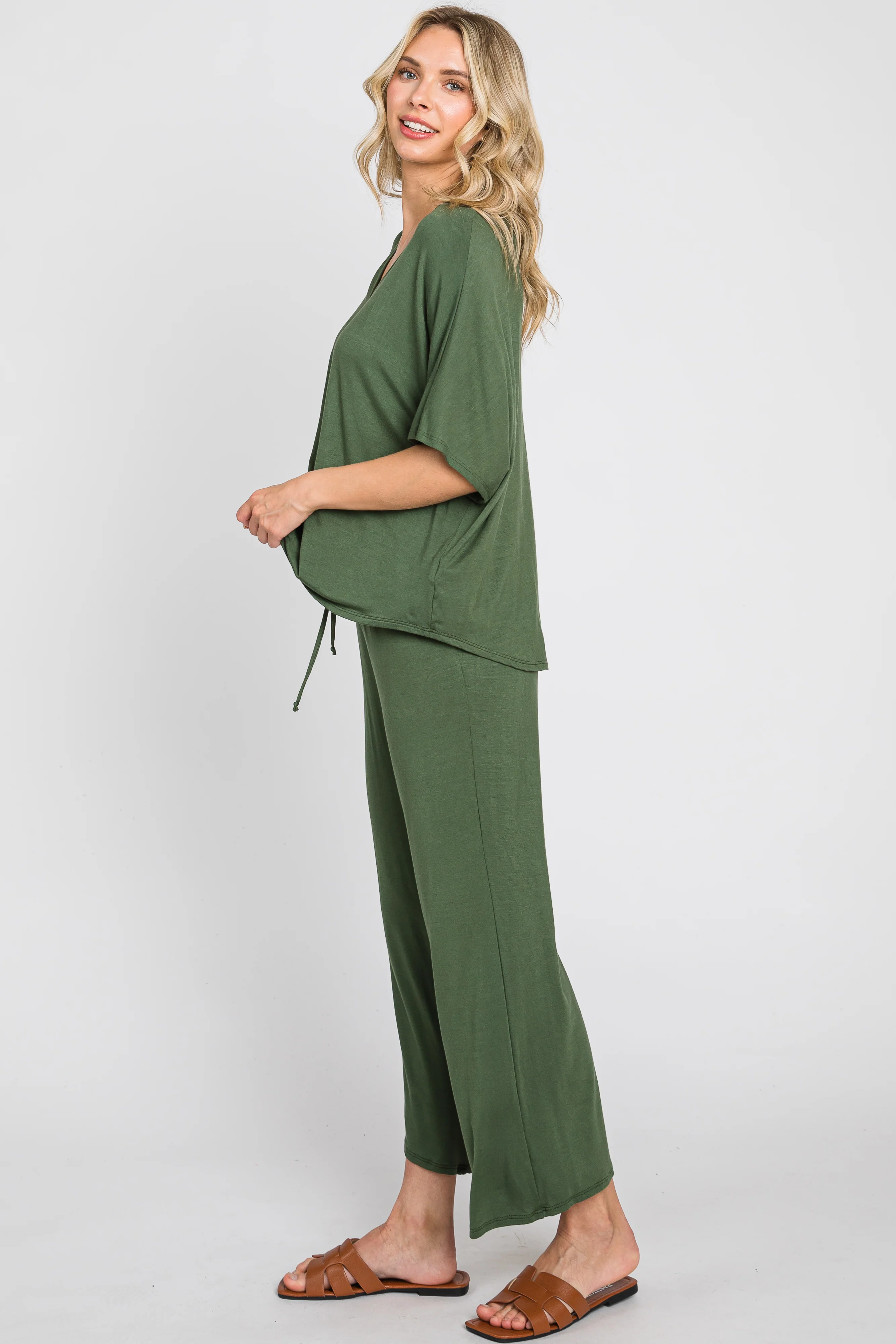 Olive Cropped Pant Set - Image 3