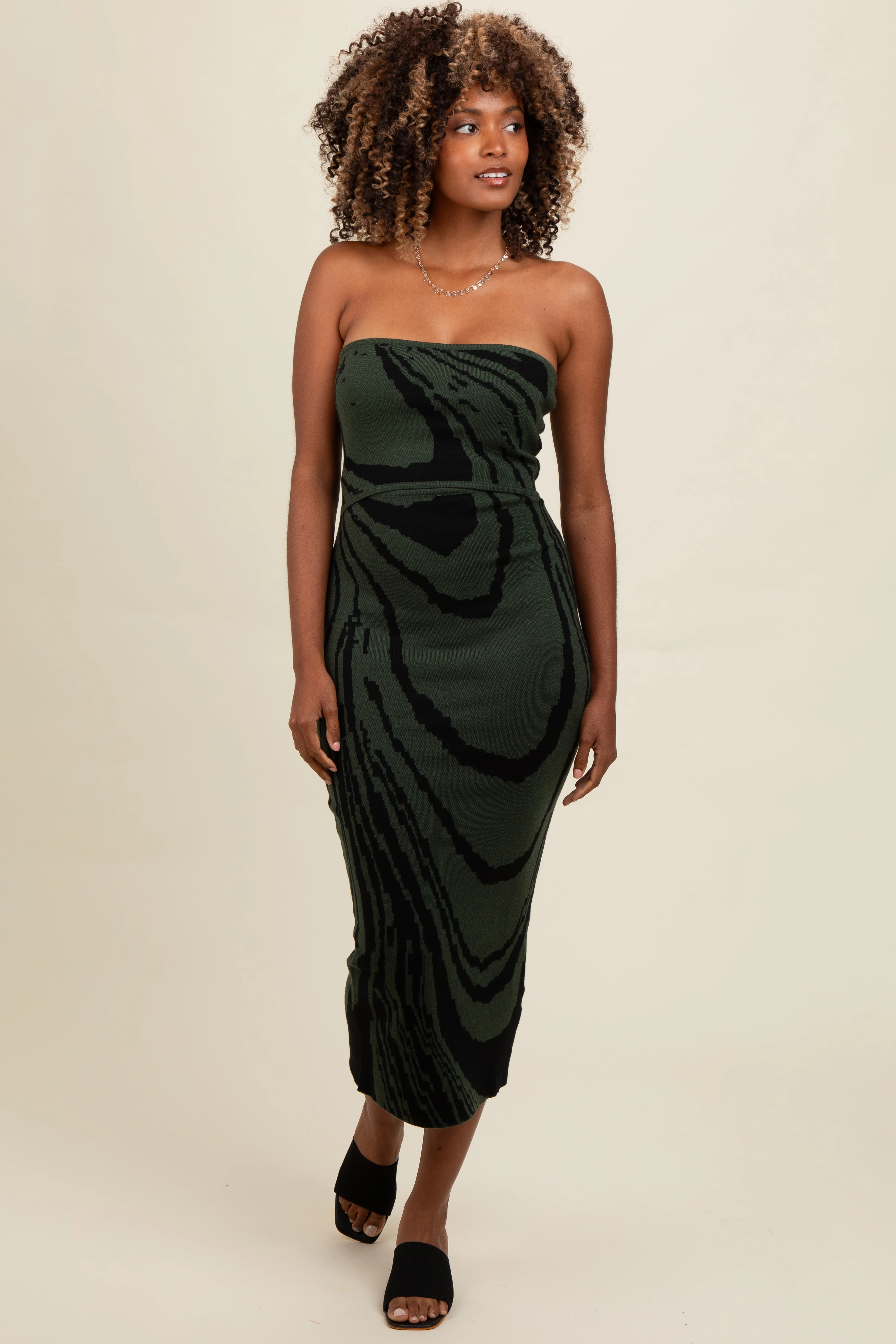 Olive Printed Strapless Cutout Fitted Maternity Maxi Dress - Image 5