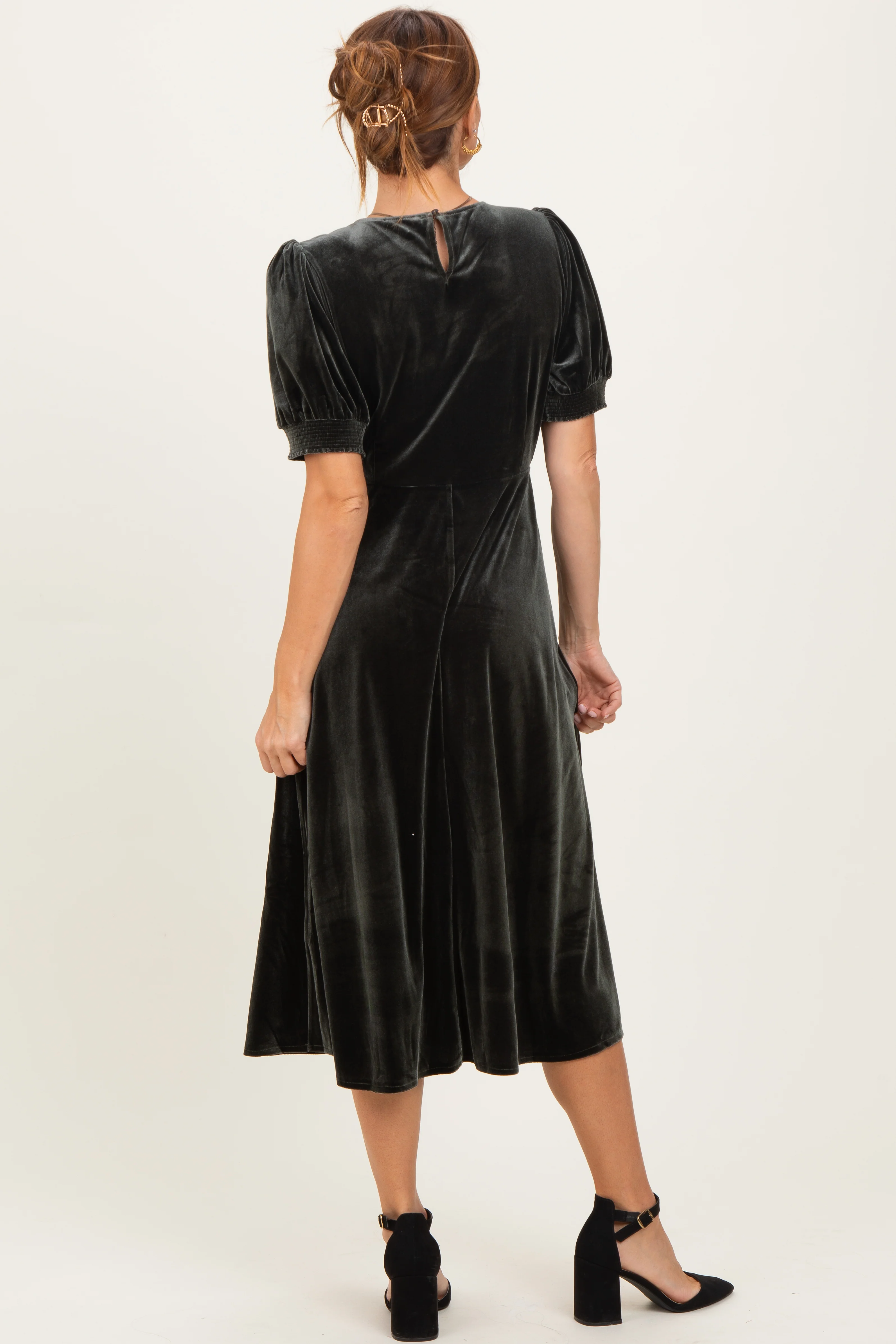 Olive Velvet Short Sleeve Midi Dress - Image 4