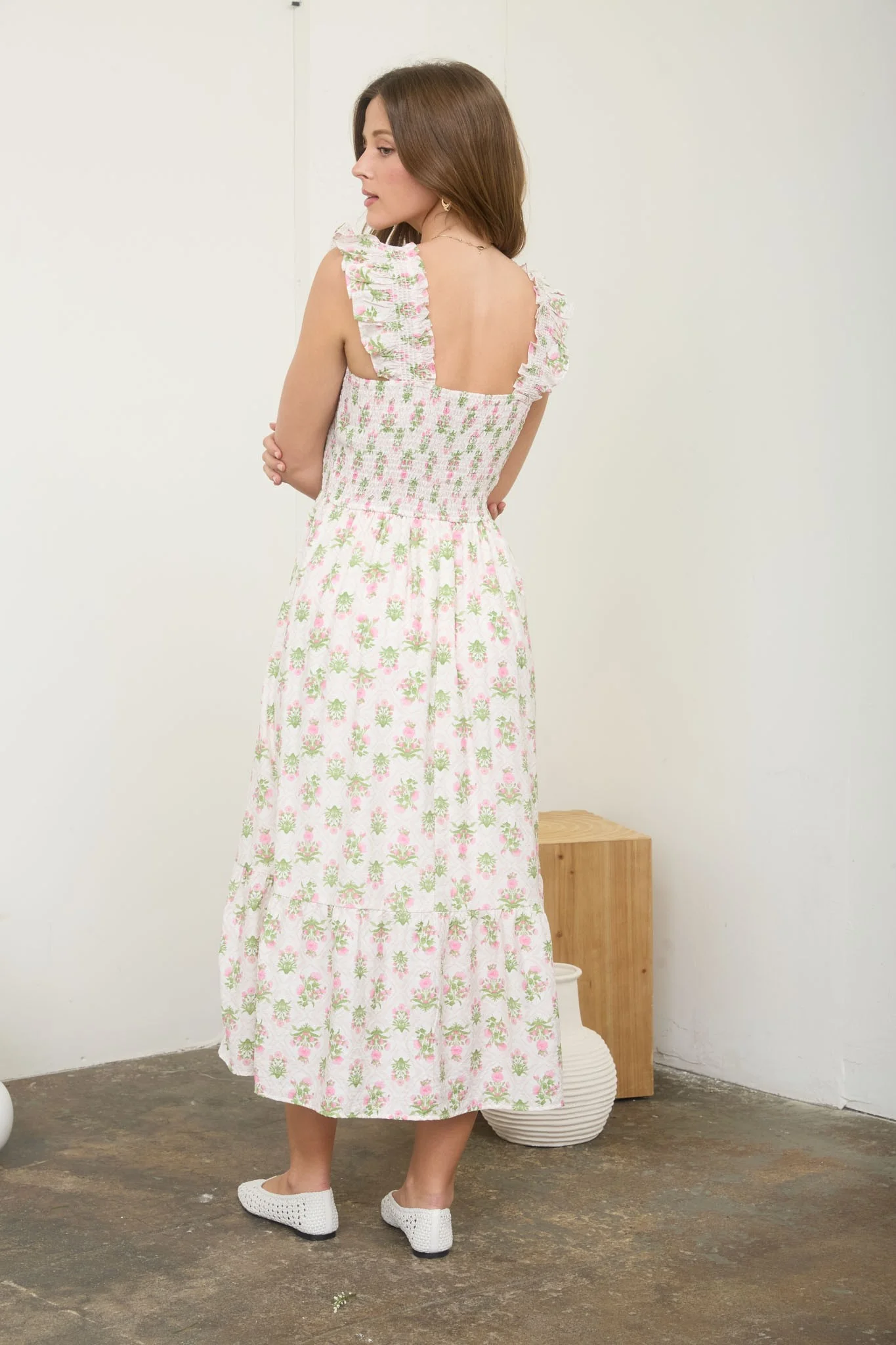 Pink Floral Smocked Sleeveless Midi Dress - Image 7