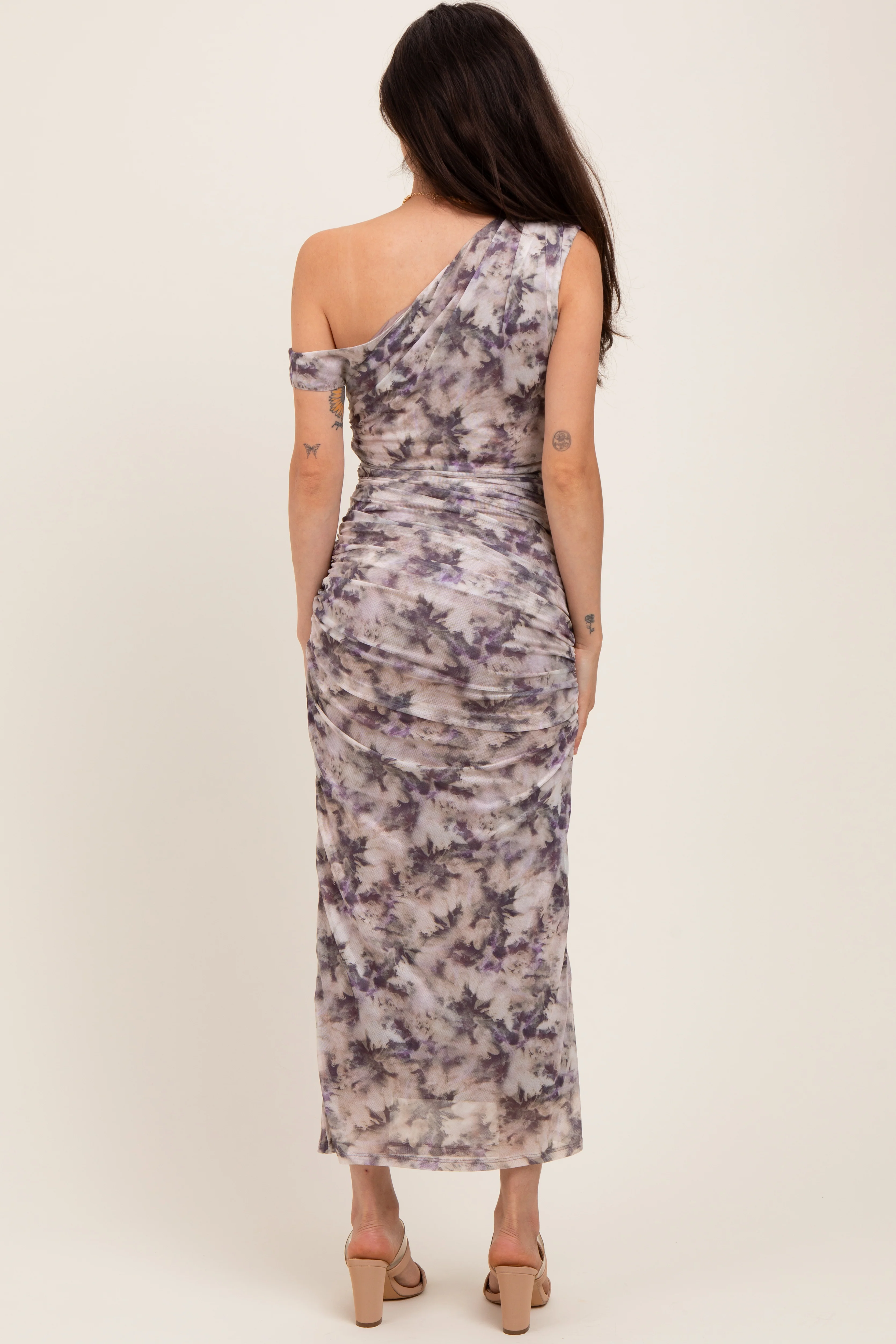 Purple Floral Ruched One Shoulder Maternity Midi Dress - Image 4