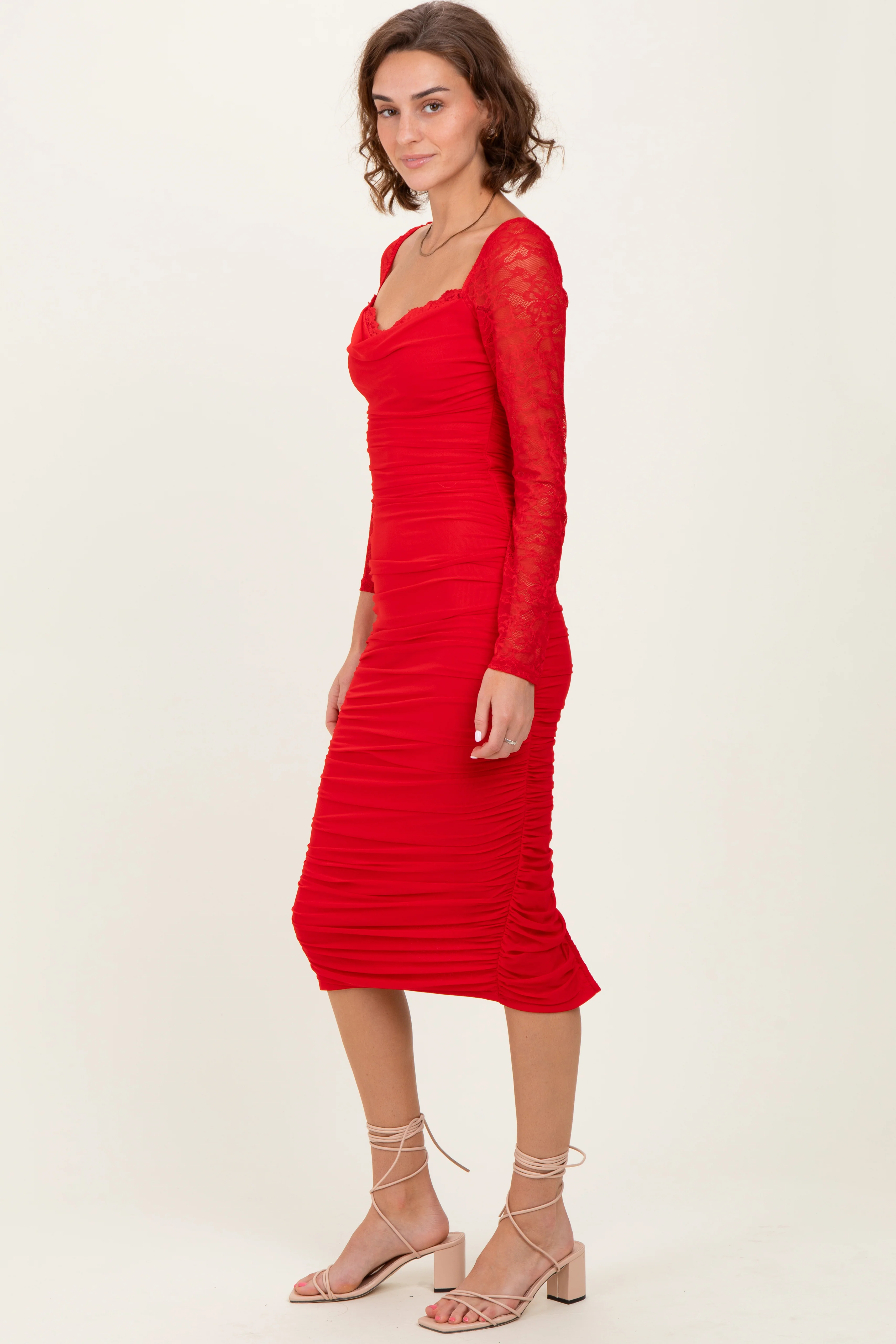 Red Ruched Lace Sleeve Midi Dress - Image 3