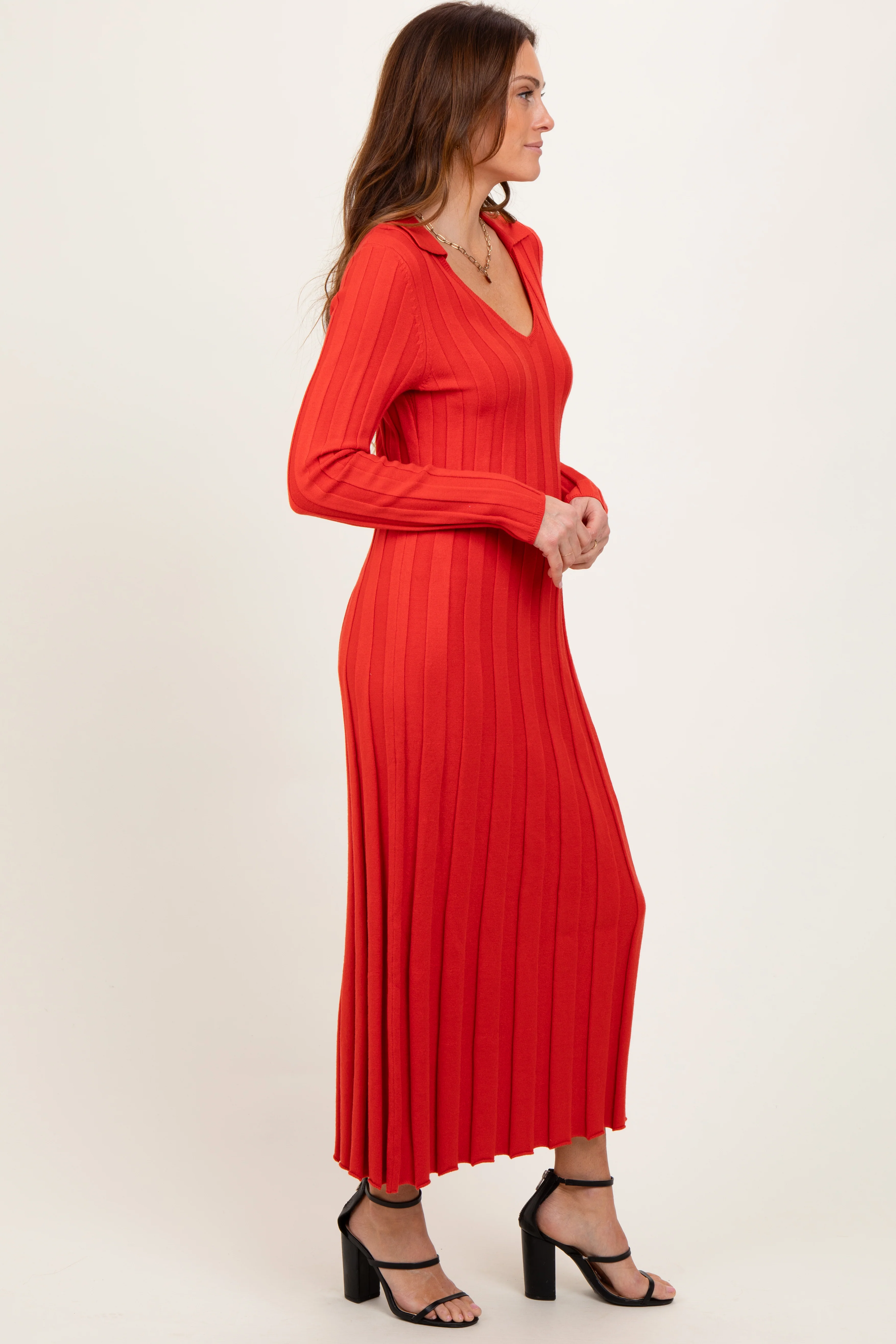 Red Wide Ribbed Knit Collared Midi Dress - Image 3