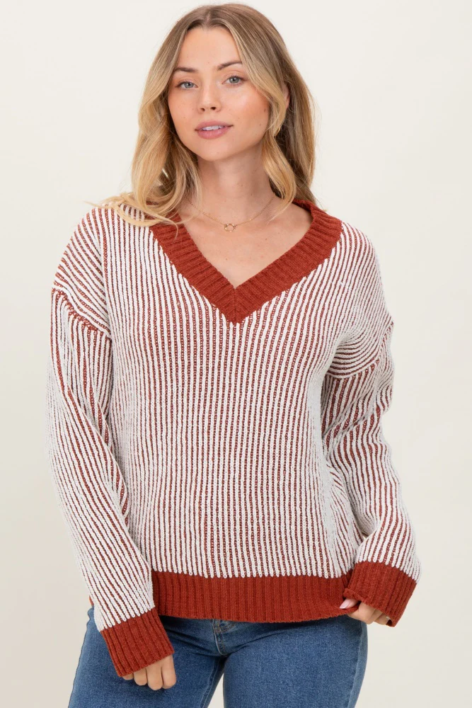 Rust Two Tone Ribbed V-Neck Chenille Maternity Sweater - Image 6