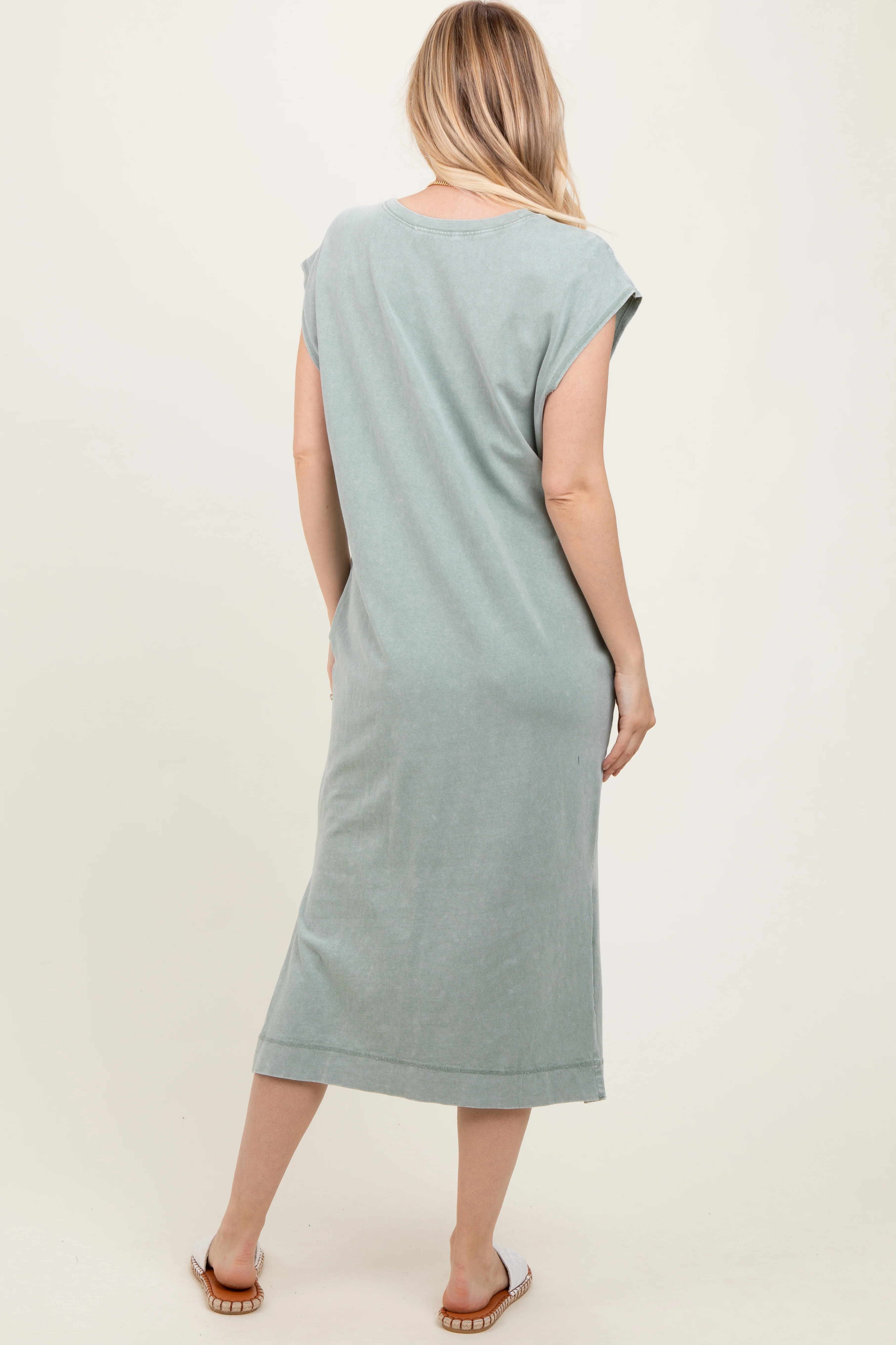 Sage Casual Sleeveless Pocketed Midi Dress - Image 3