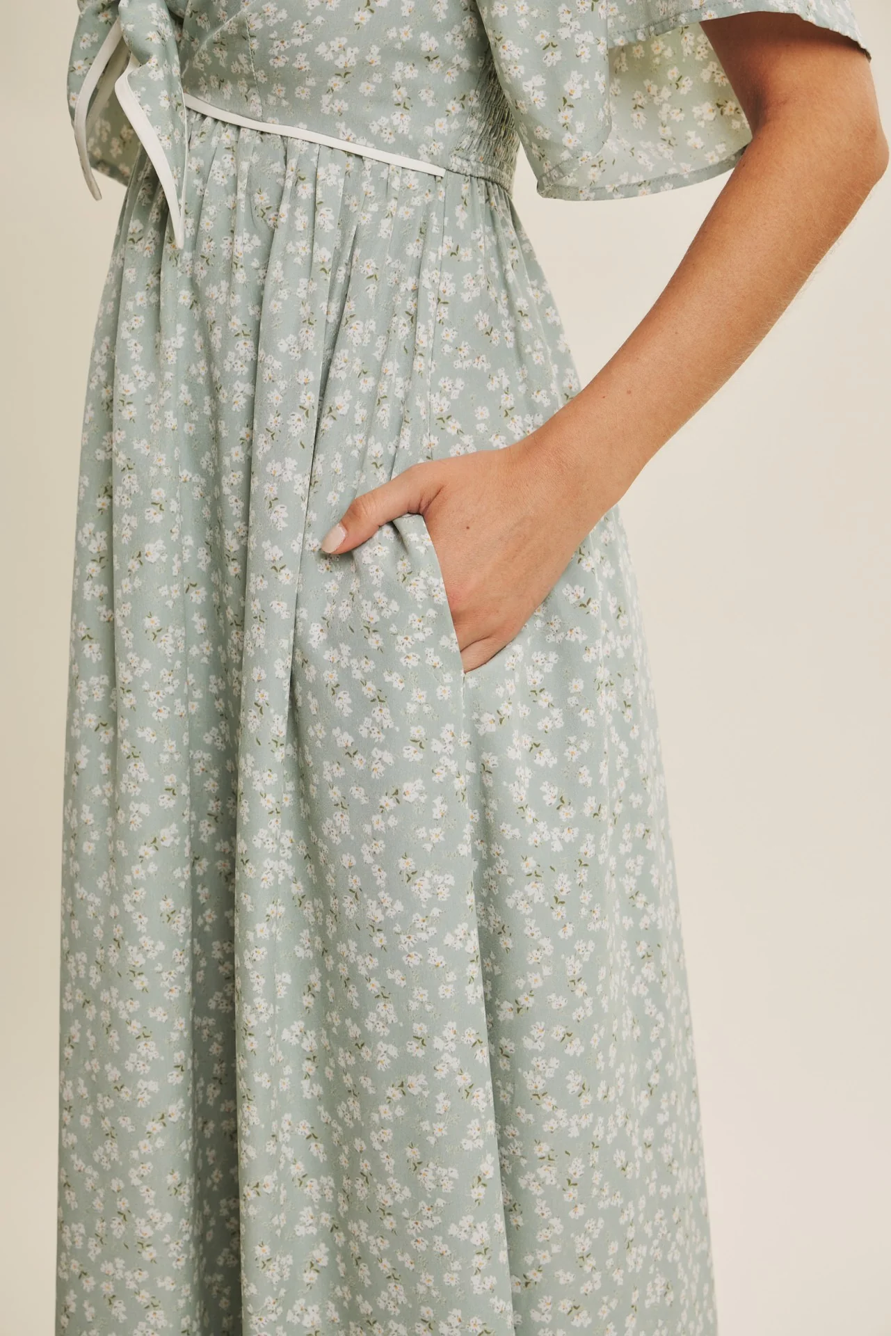 Sage Floral Tie Front Flutter Sleeve Midi Dress - Image 5