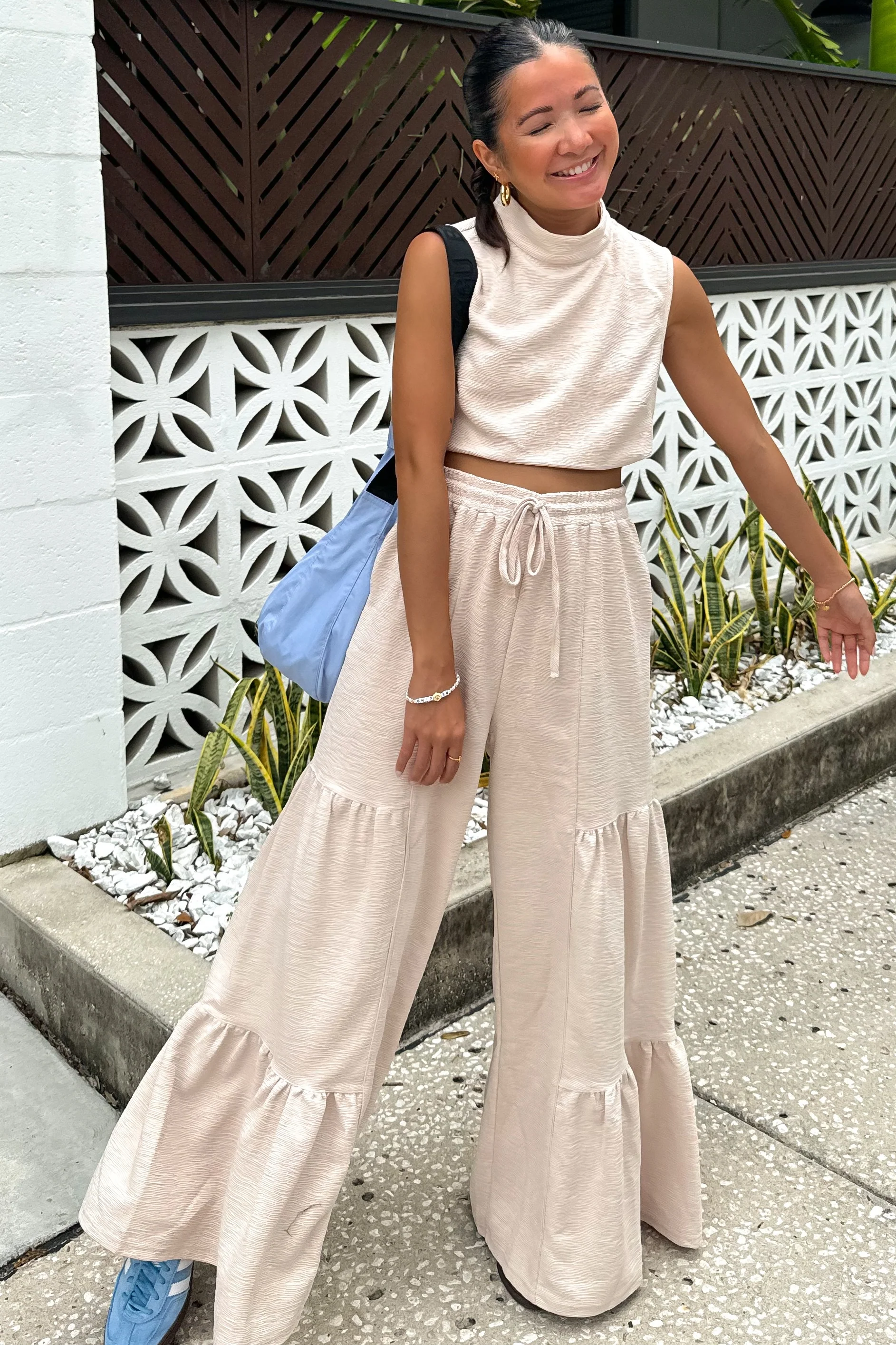 Sand Texture Knit Mock Neck Crop Top And Pants Set - Image 10