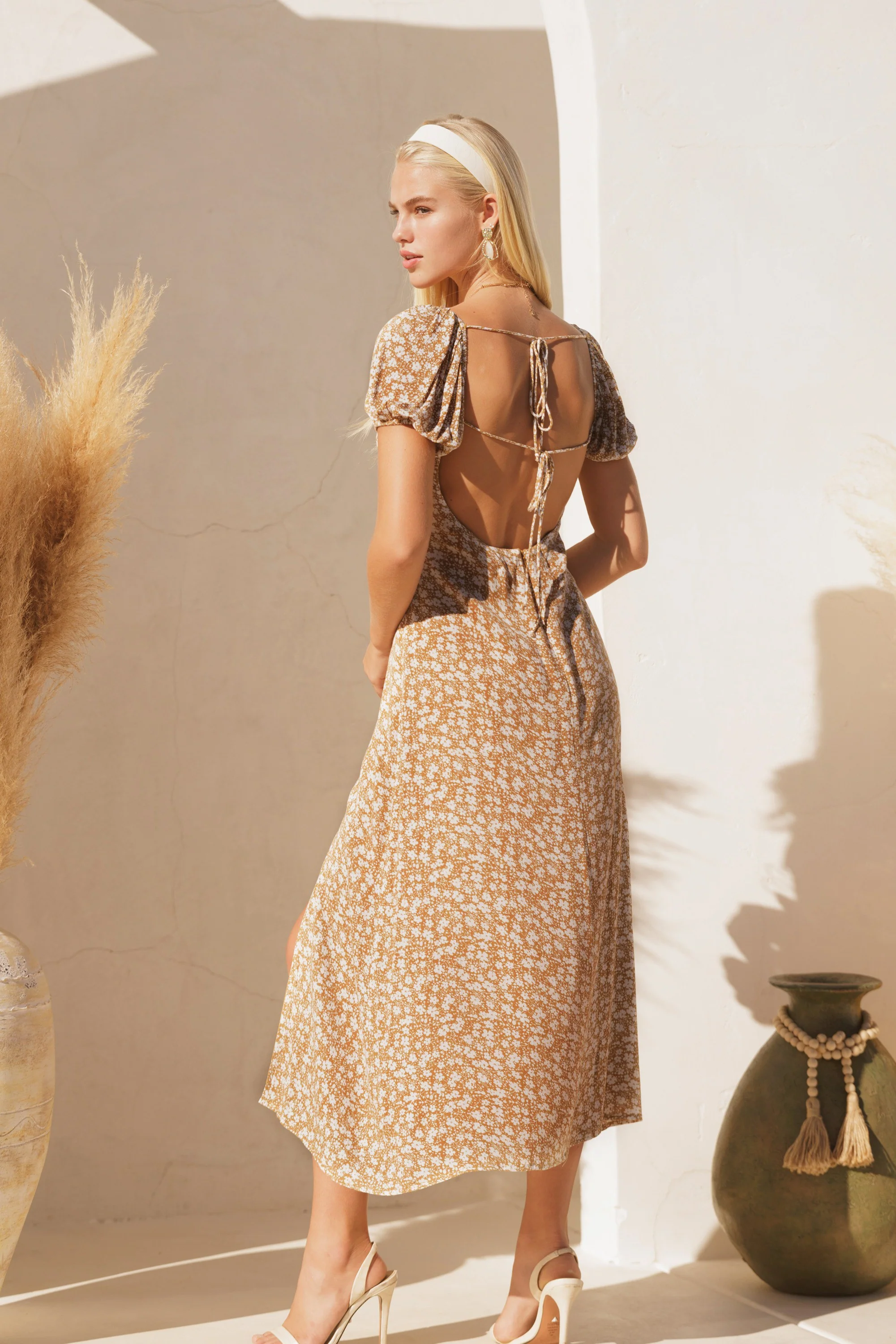 Taupe Printed Short Sleeve Open Back Midi Dress - Image 2