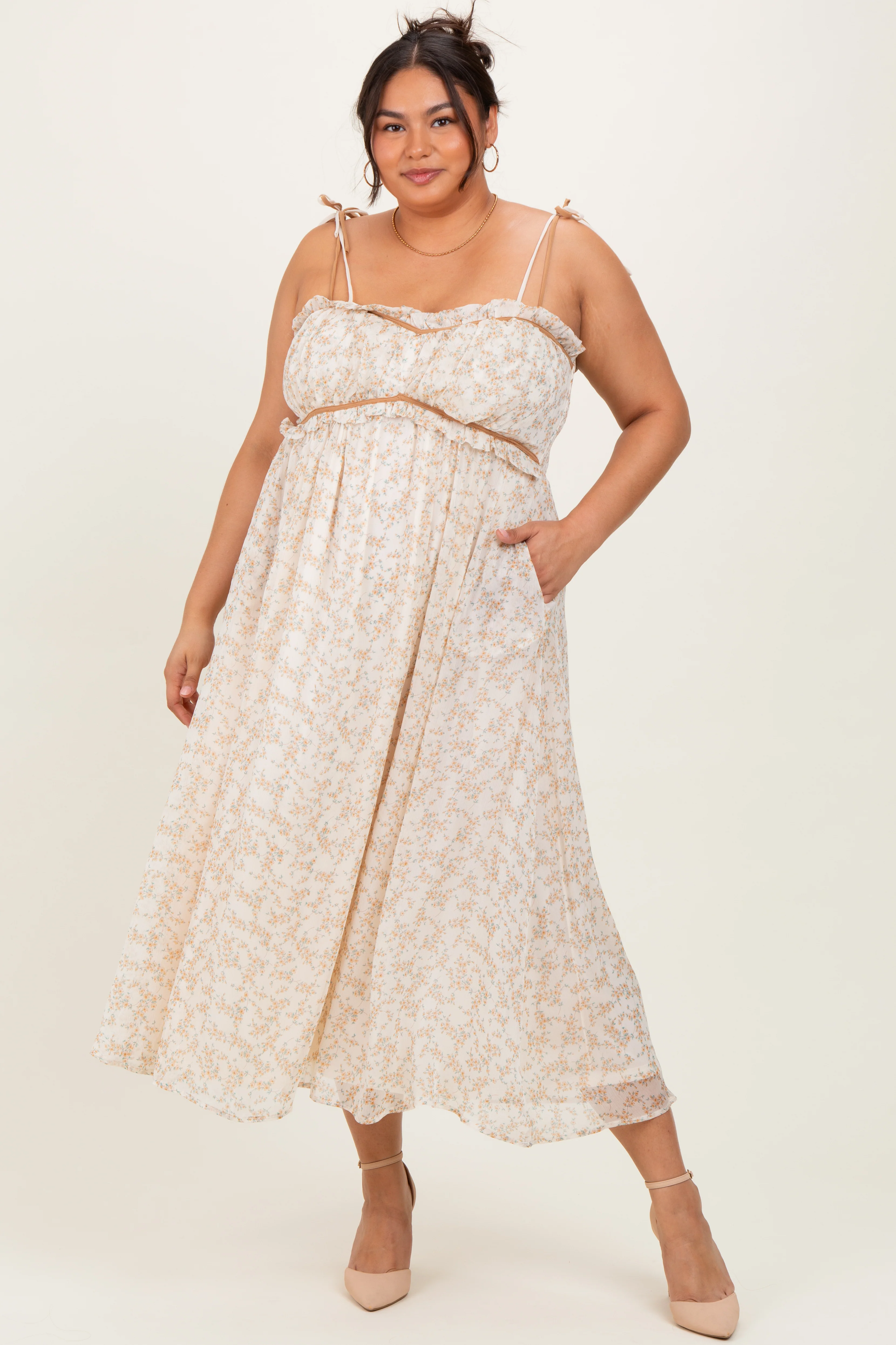 Yellow Plus Garden Floral Printed Smocking Maternity Maxi Dress - Image 3